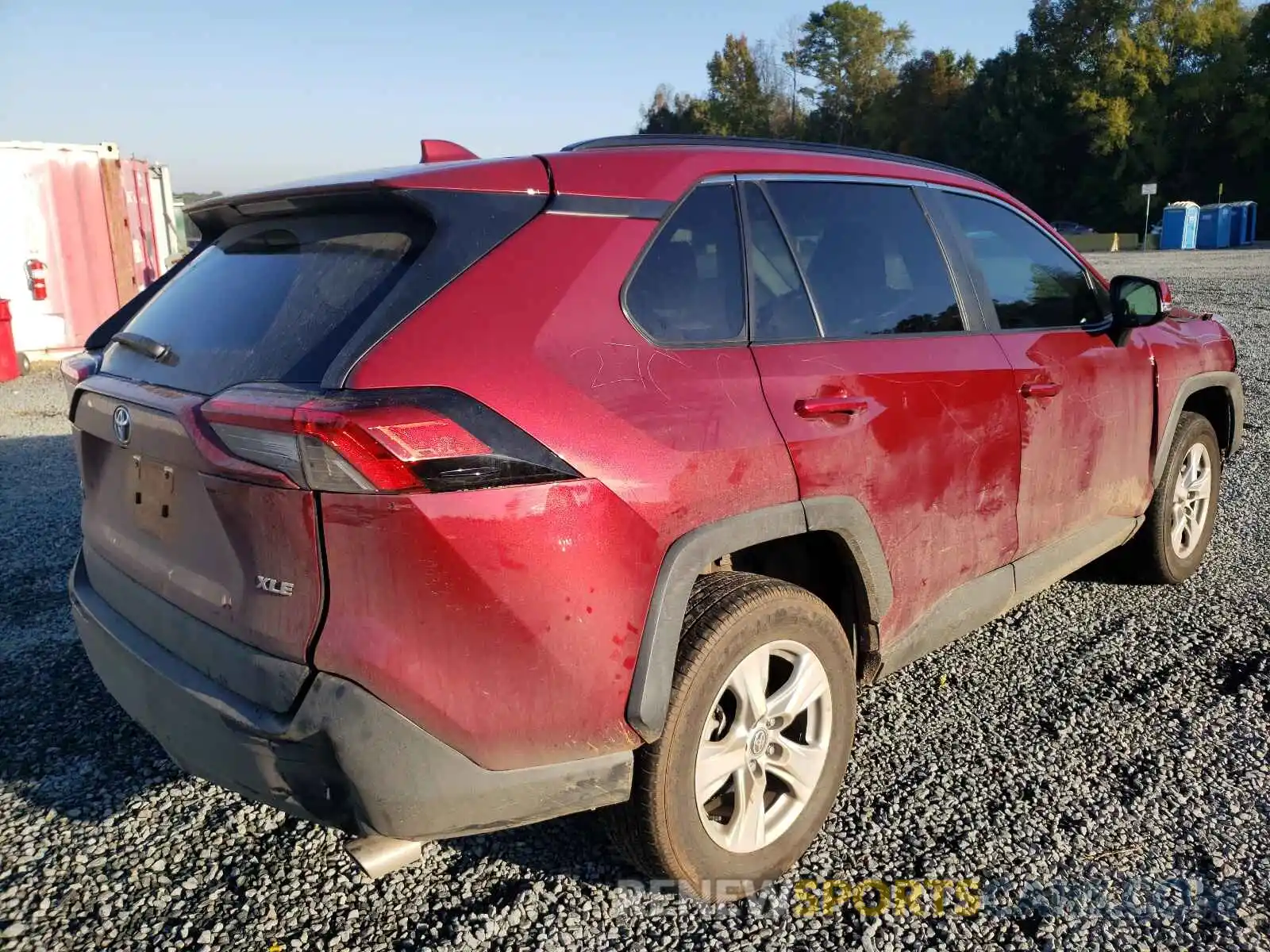 4 Photograph of a damaged car 2T3W1RFV9MW130973 TOYOTA RAV4 2021