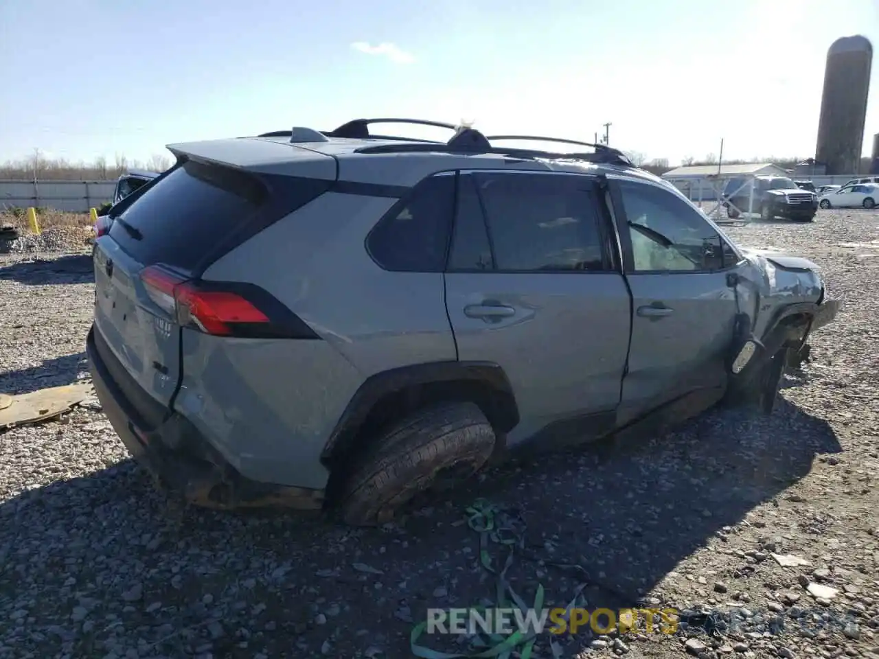 3 Photograph of a damaged car 2T3W1RFV9MW145781 TOYOTA RAV4 2021