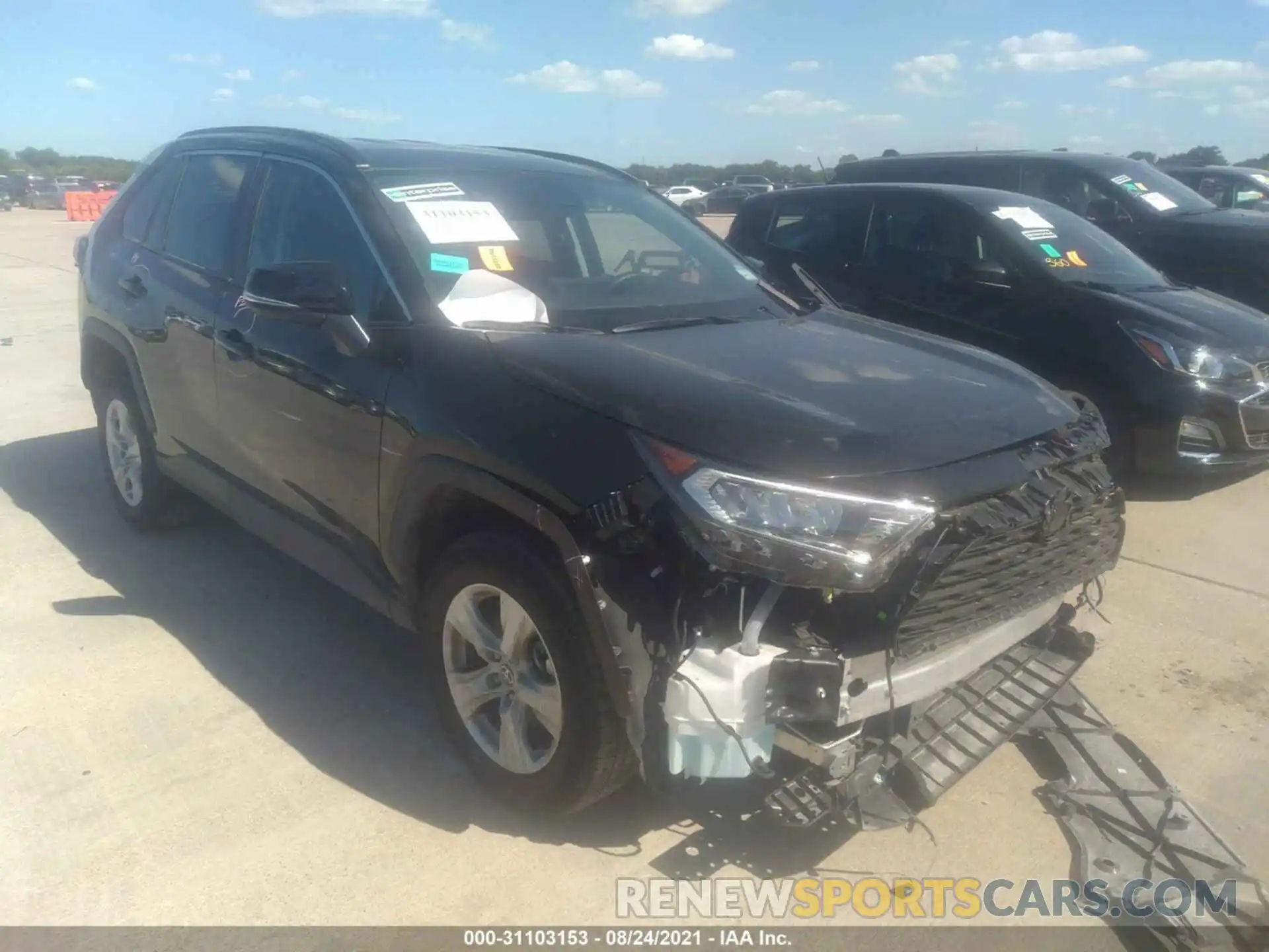 1 Photograph of a damaged car 2T3W1RFV9MW150348 TOYOTA RAV4 2021