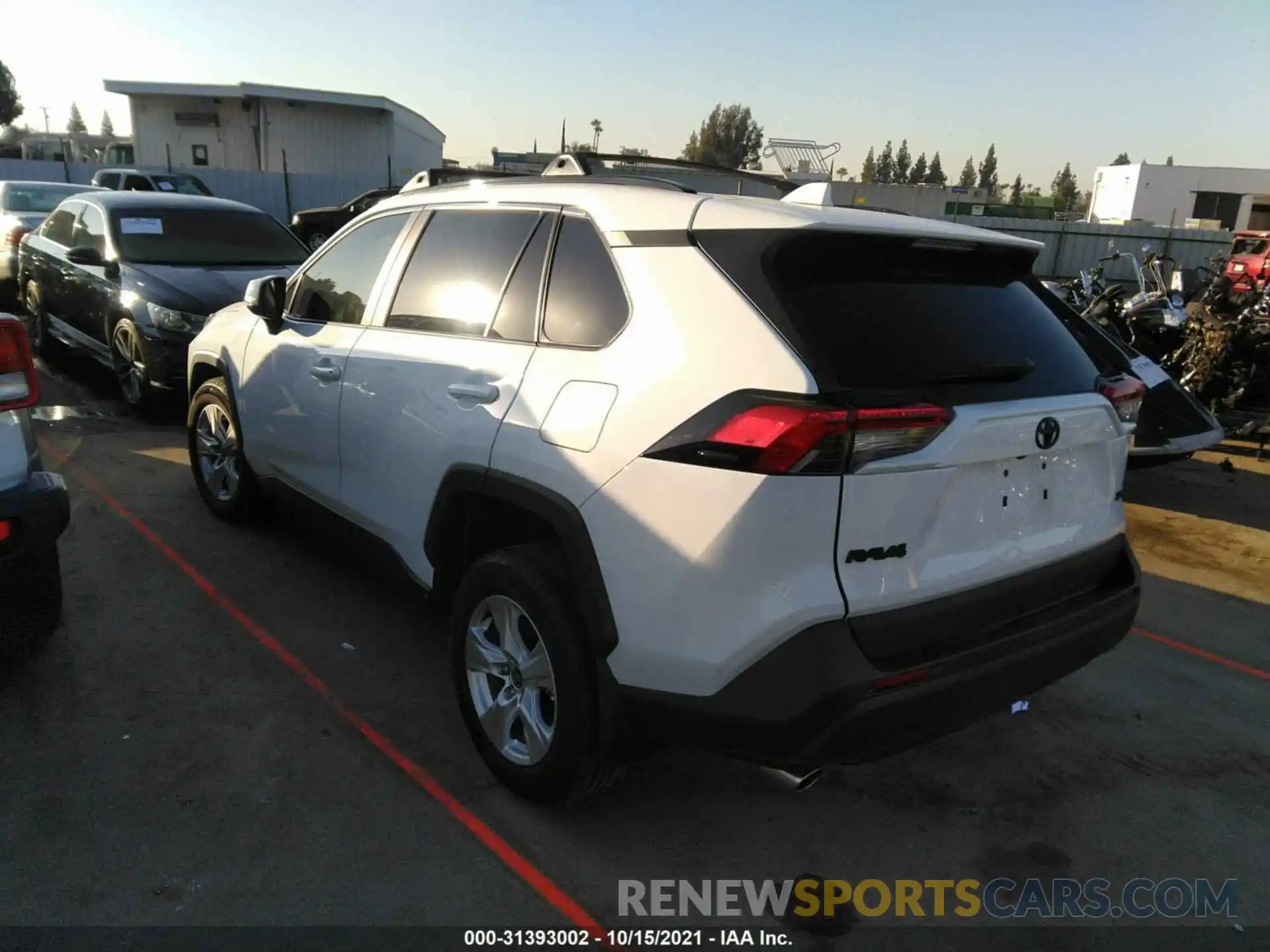 3 Photograph of a damaged car 2T3W1RFV9MW157834 TOYOTA RAV4 2021