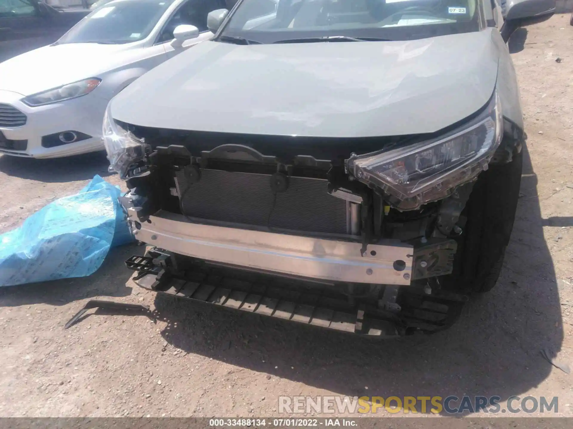 6 Photograph of a damaged car 2T3W1RFV9MW160104 TOYOTA RAV4 2021