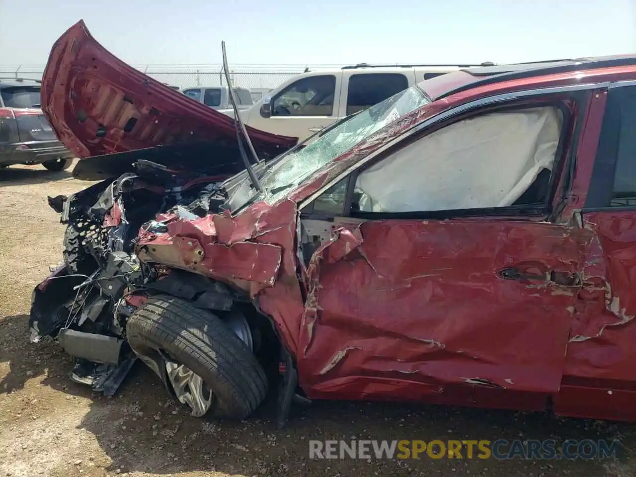 9 Photograph of a damaged car 2T3W1RFV9MW170356 TOYOTA RAV4 2021