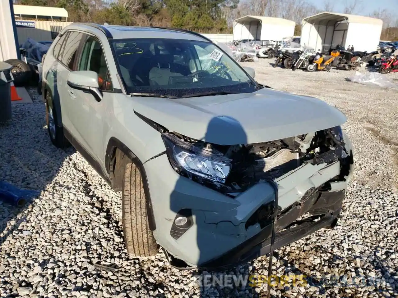 1 Photograph of a damaged car 2T3W1RFVXMC089142 TOYOTA RAV4 2021