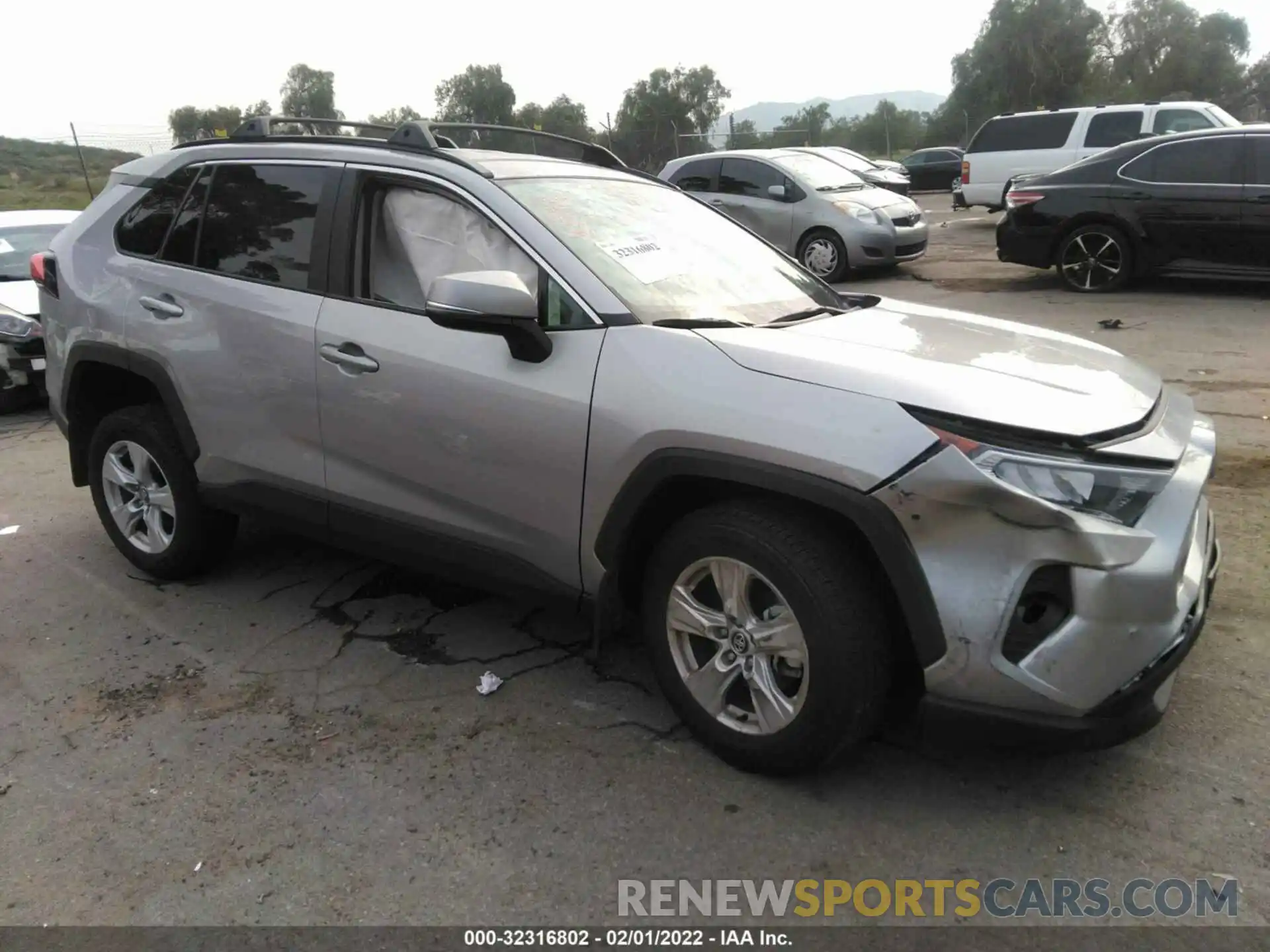 1 Photograph of a damaged car 2T3W1RFVXMC091442 TOYOTA RAV4 2021