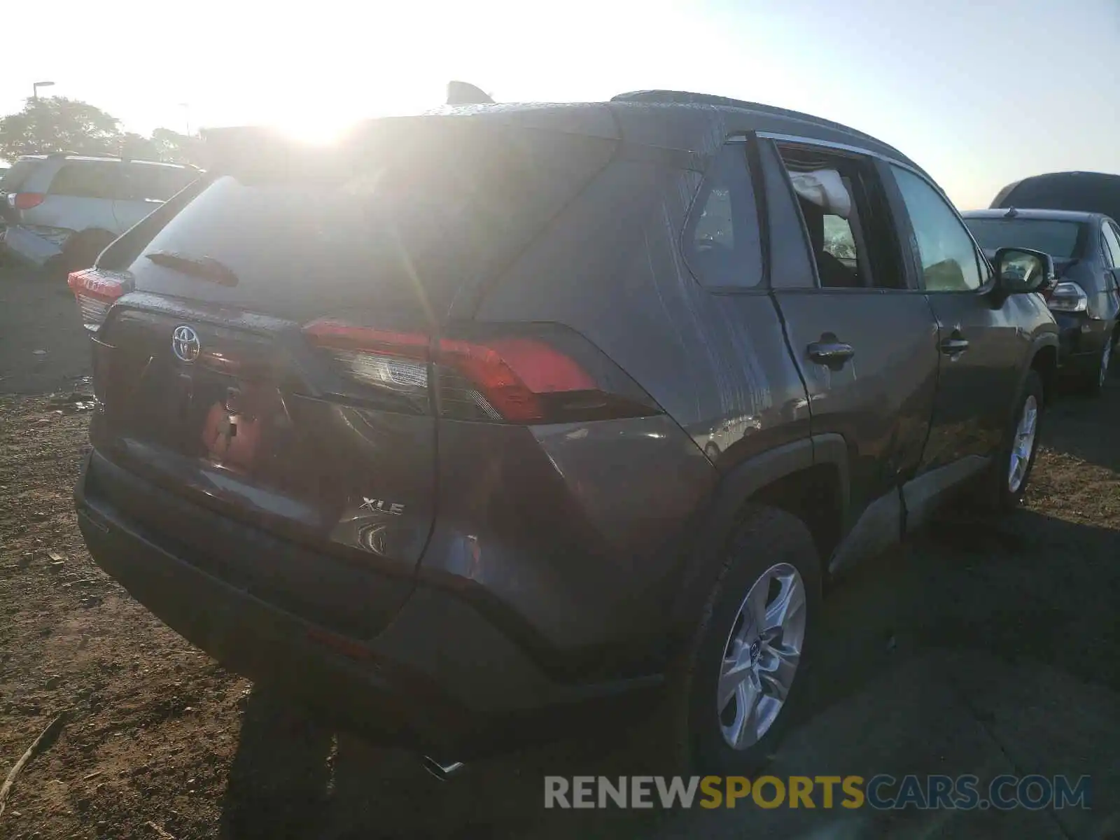 4 Photograph of a damaged car 2T3W1RFVXMC098553 TOYOTA RAV4 2021