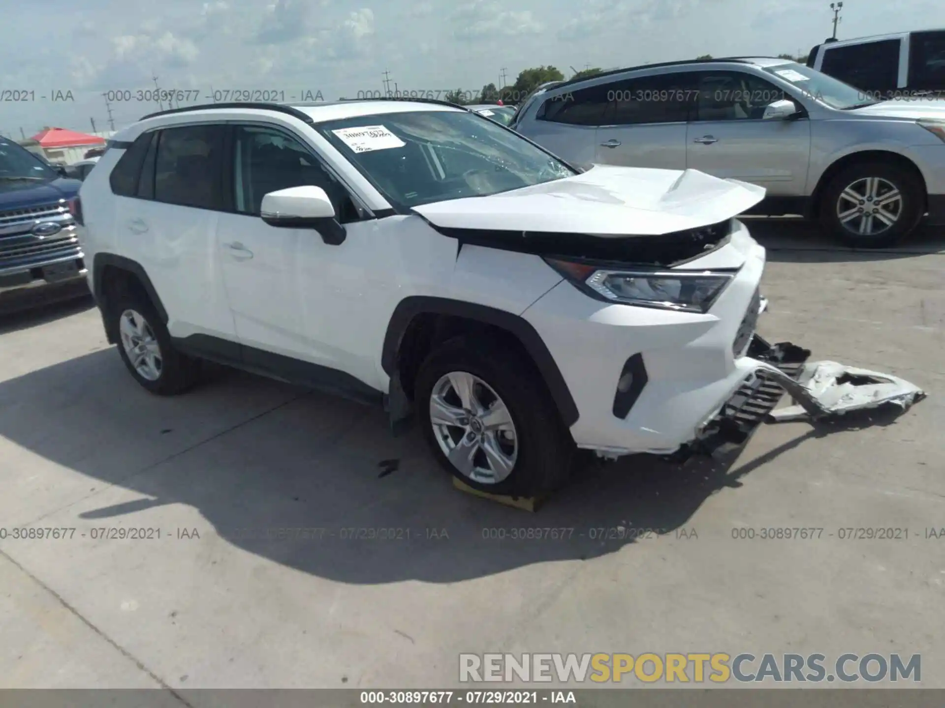 1 Photograph of a damaged car 2T3W1RFVXMC109602 TOYOTA RAV4 2021