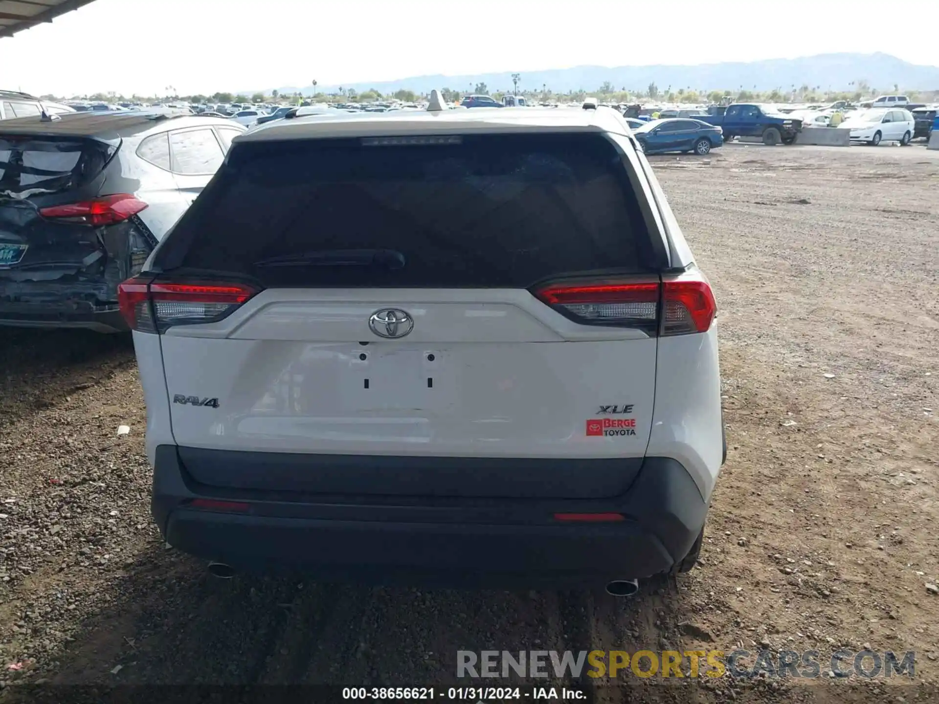 15 Photograph of a damaged car 2T3W1RFVXMC137500 TOYOTA RAV4 2021