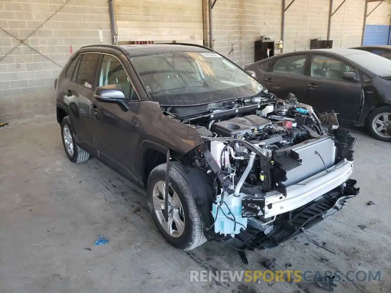 1 Фотография поврежденного автомобиля 2T3W1RFVXMC156628 TOYOTA RAV4 2021