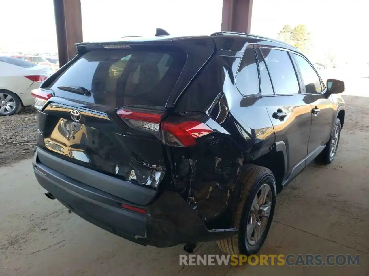 4 Photograph of a damaged car 2T3W1RFVXMW105838 TOYOTA RAV4 2021