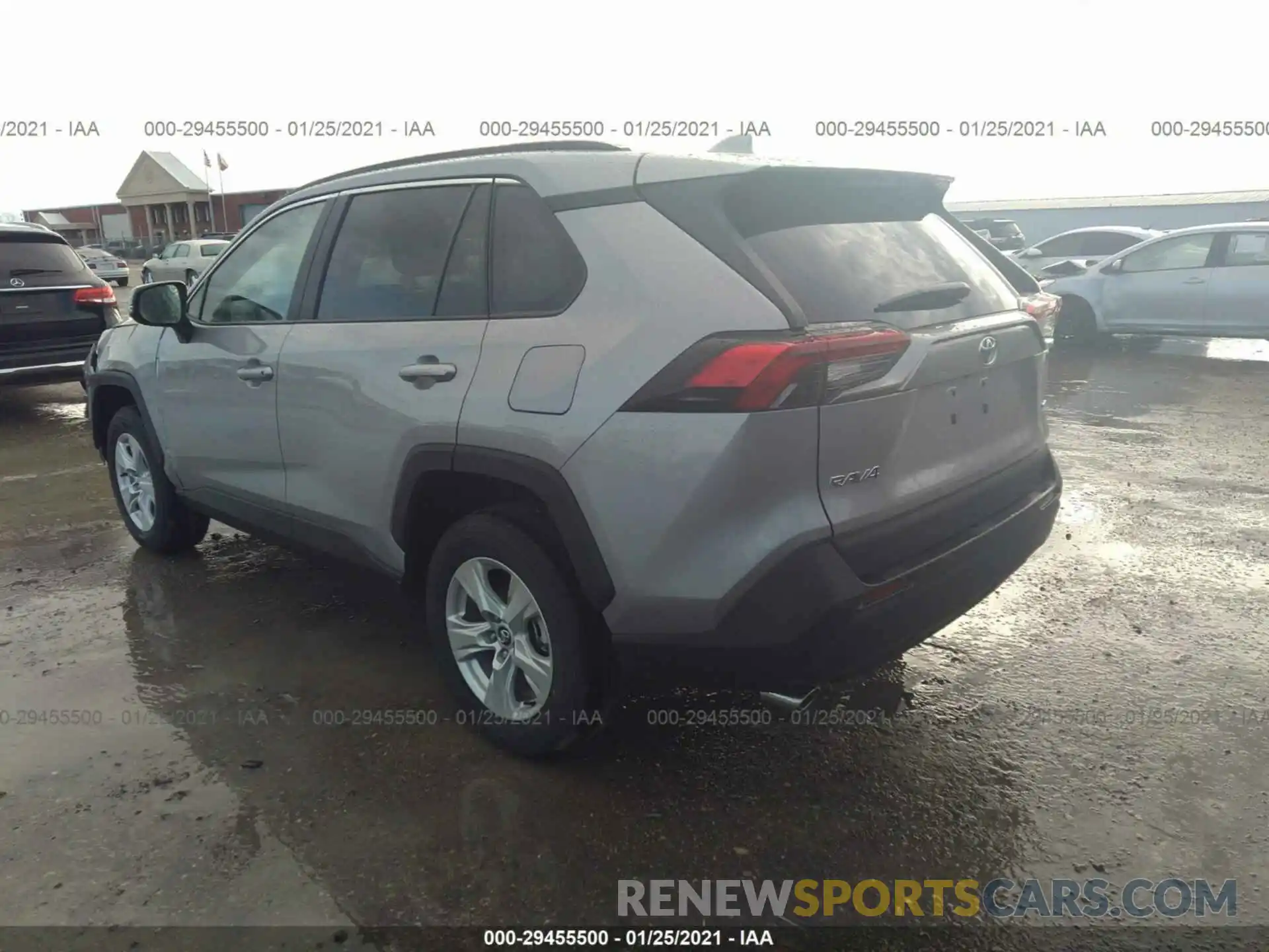 3 Фотография поврежденного автомобиля 2T3W1RFVXMW114216 TOYOTA RAV4 2021