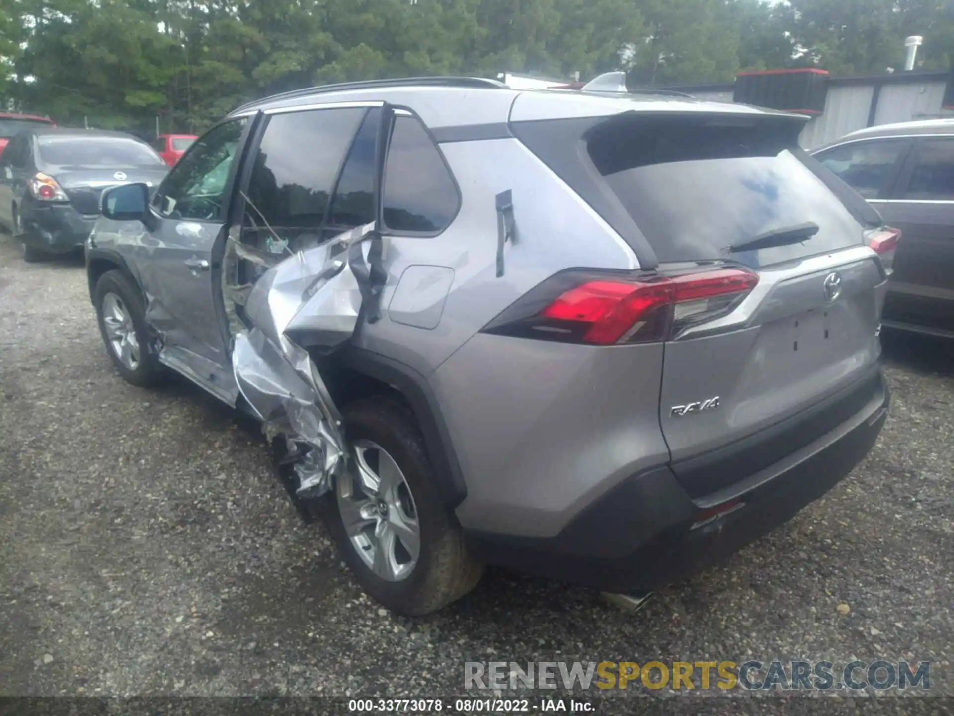 3 Photograph of a damaged car 2T3W1RFVXMW117522 TOYOTA RAV4 2021