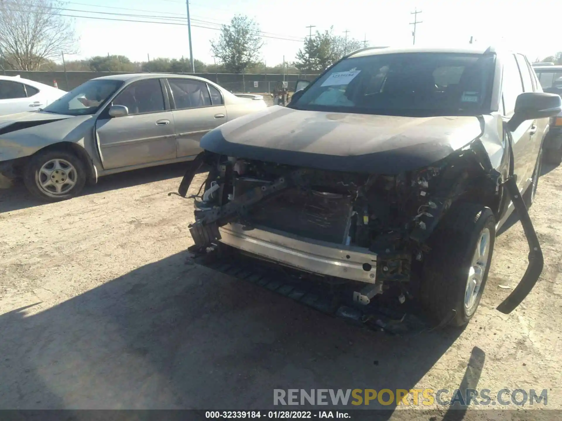 6 Photograph of a damaged car 2T3W1RFVXMW118749 TOYOTA RAV4 2021