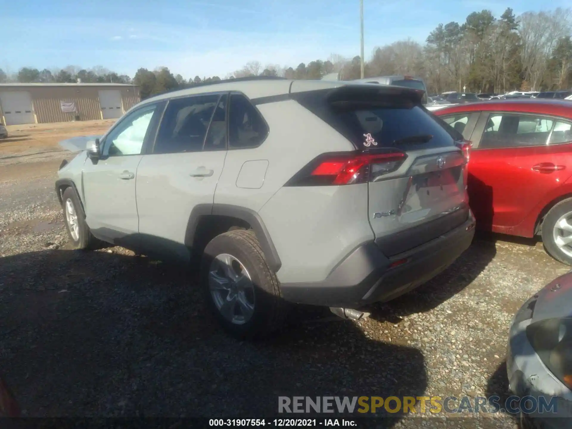 3 Photograph of a damaged car 2T3W1RFVXMW118993 TOYOTA RAV4 2021