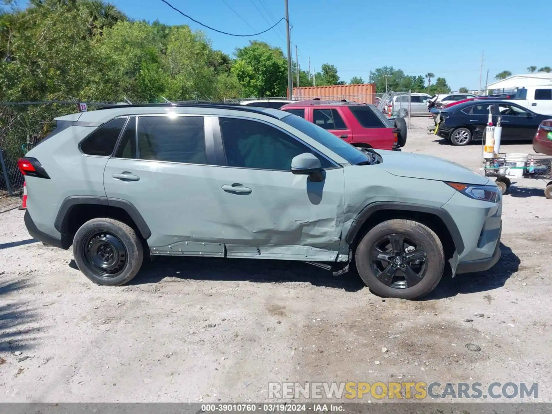 13 Photograph of a damaged car 2T3W1RFVXMW121599 TOYOTA RAV4 2021