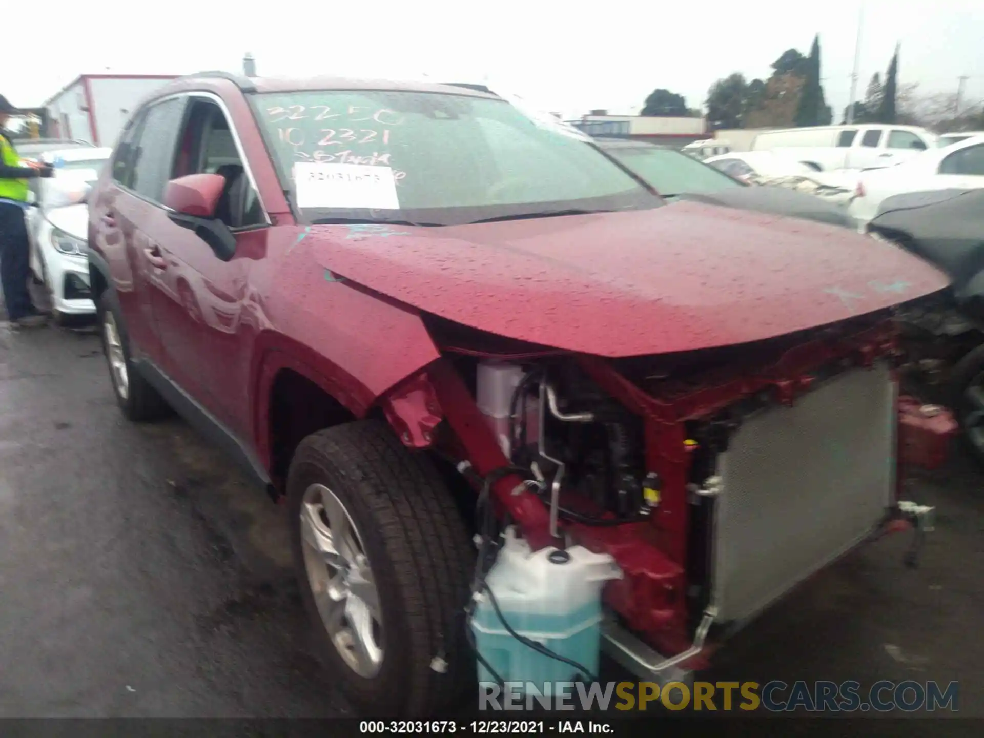 6 Photograph of a damaged car 2T3W1RFVXMW124051 TOYOTA RAV4 2021