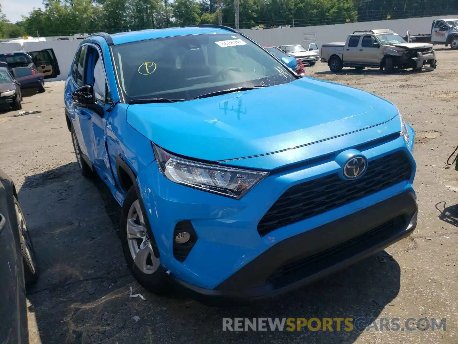 1 Photograph of a damaged car 2T3W1RFVXMW125457 TOYOTA RAV4 2021