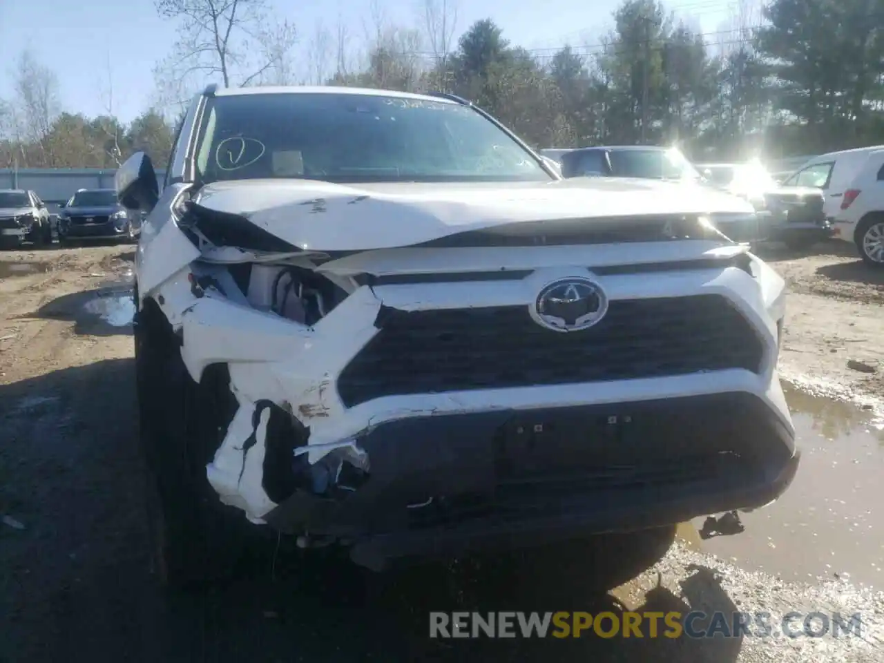 9 Photograph of a damaged car 2T3W1RFVXMW150598 TOYOTA RAV4 2021