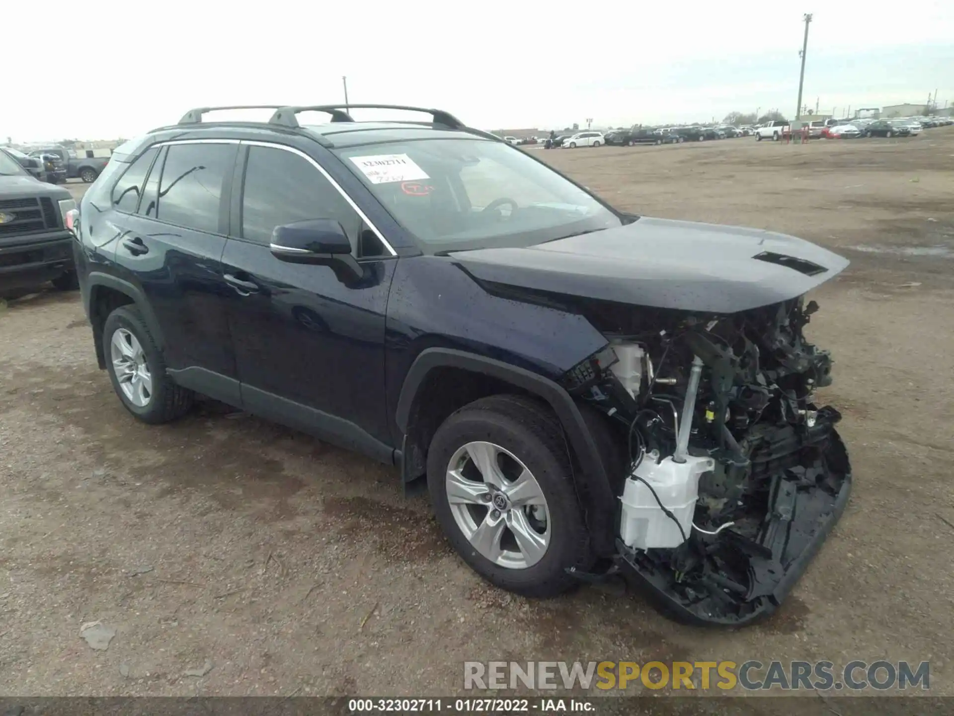 1 Photograph of a damaged car 2T3W1RFVXMW155879 TOYOTA RAV4 2021