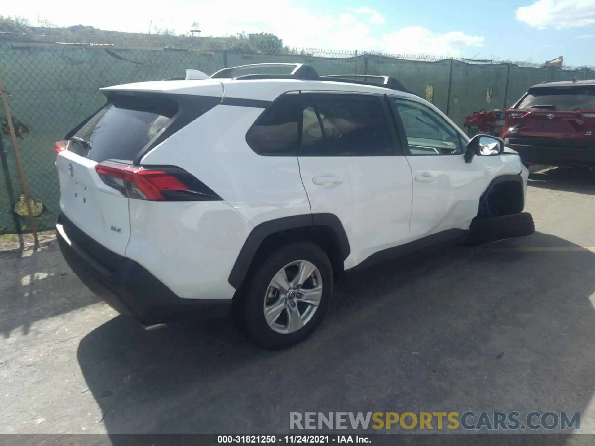 4 Photograph of a damaged car 2T3W1RFVXMW163660 TOYOTA RAV4 2021