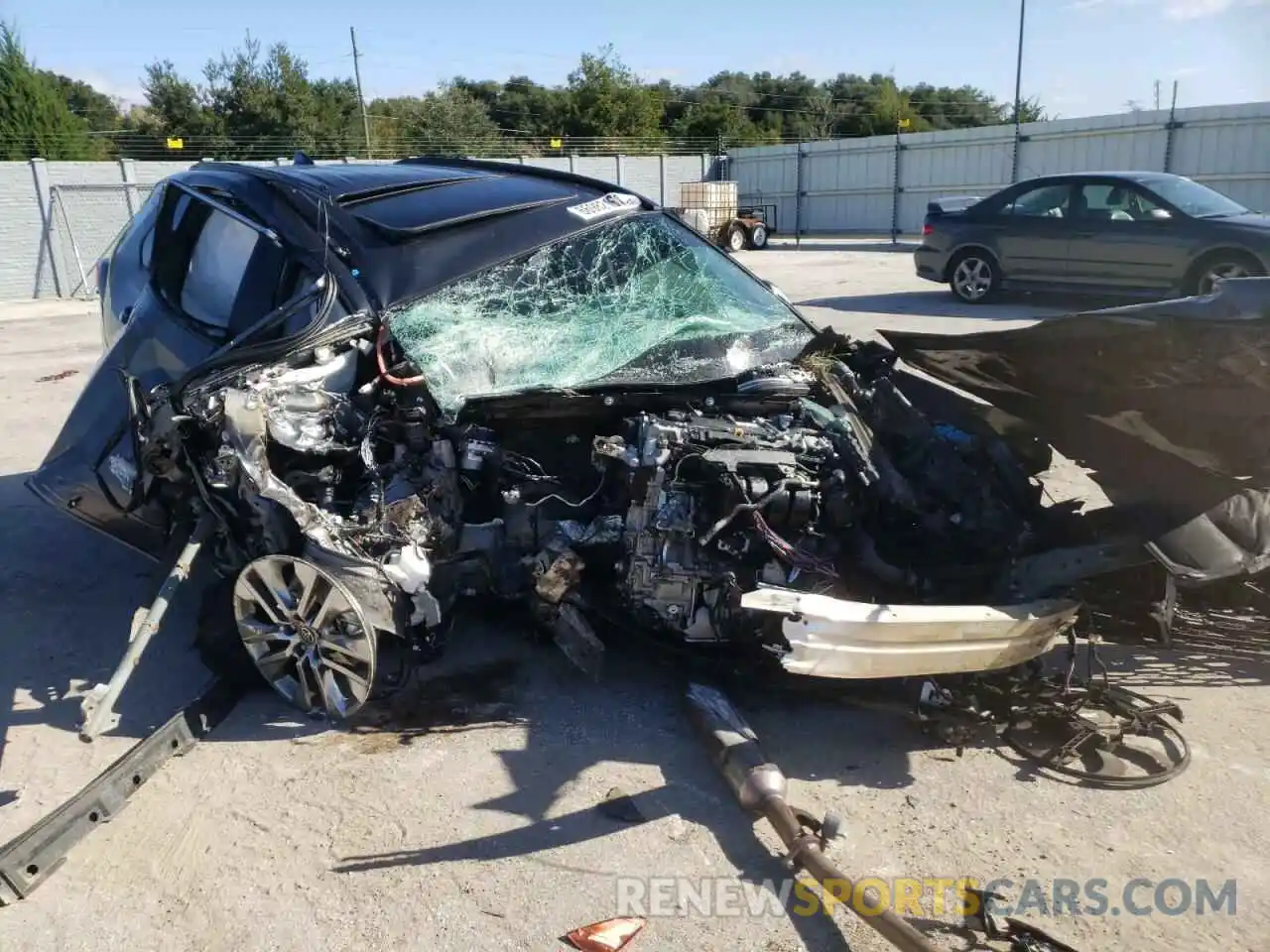 1 Photograph of a damaged car 2T3Y1RFV2MC145549 TOYOTA RAV4 2021