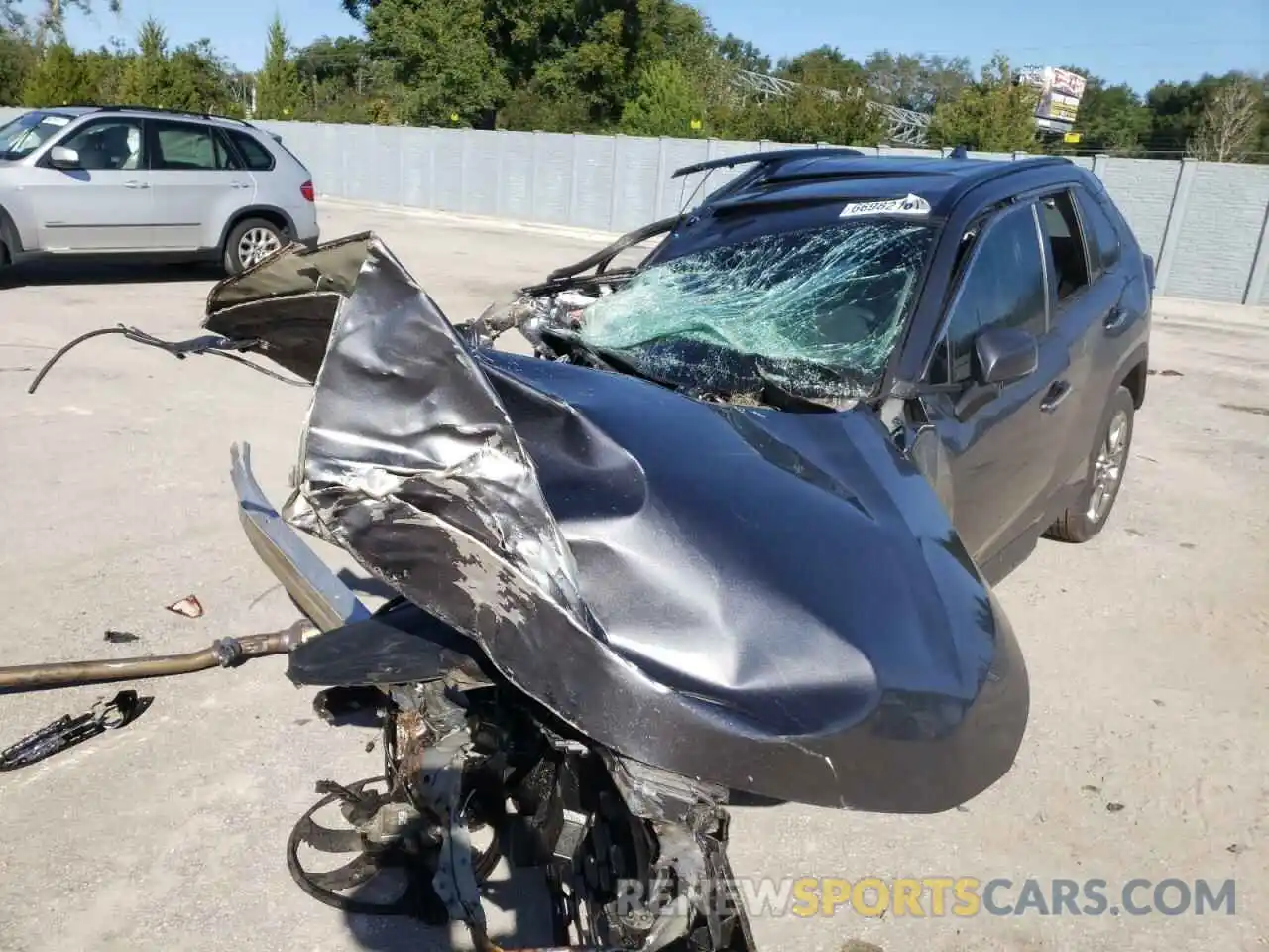 2 Photograph of a damaged car 2T3Y1RFV2MC145549 TOYOTA RAV4 2021