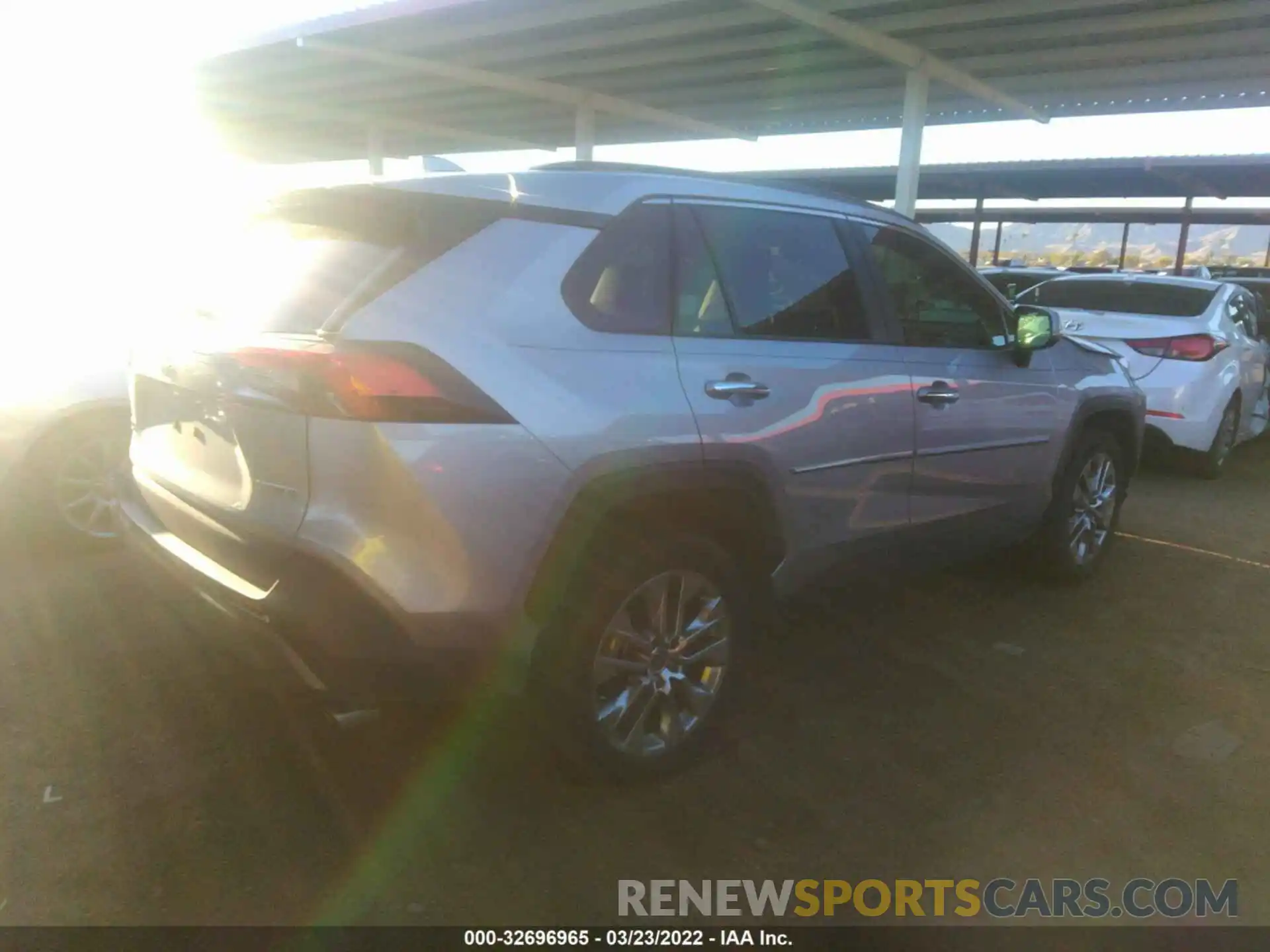 4 Photograph of a damaged car 2T3Y1RFV4MC146329 TOYOTA RAV4 2021