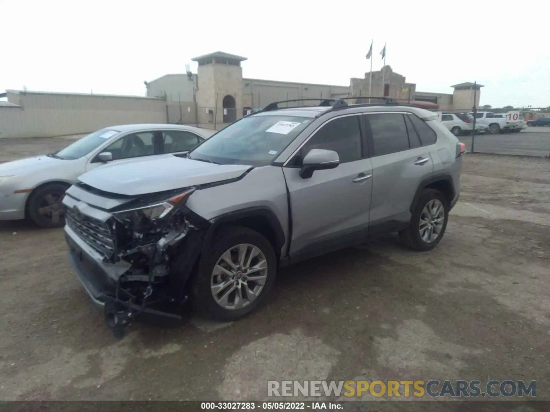 2 Photograph of a damaged car 2T3Y1RFV8MW173788 TOYOTA RAV4 2021