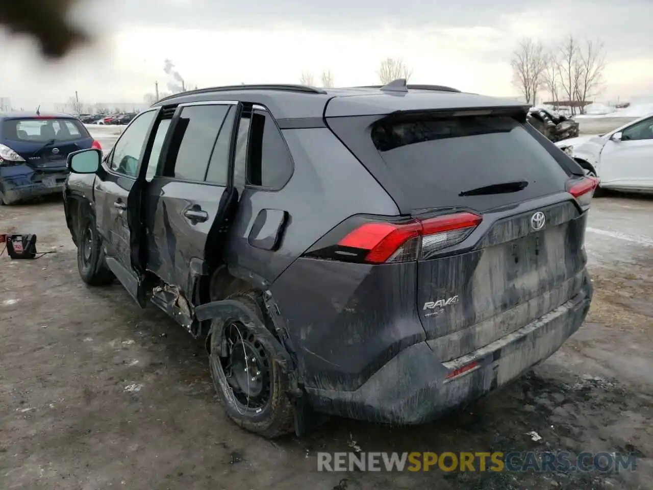 3 Photograph of a damaged car 2T3Z1RFV5MW153714 TOYOTA RAV4 2021