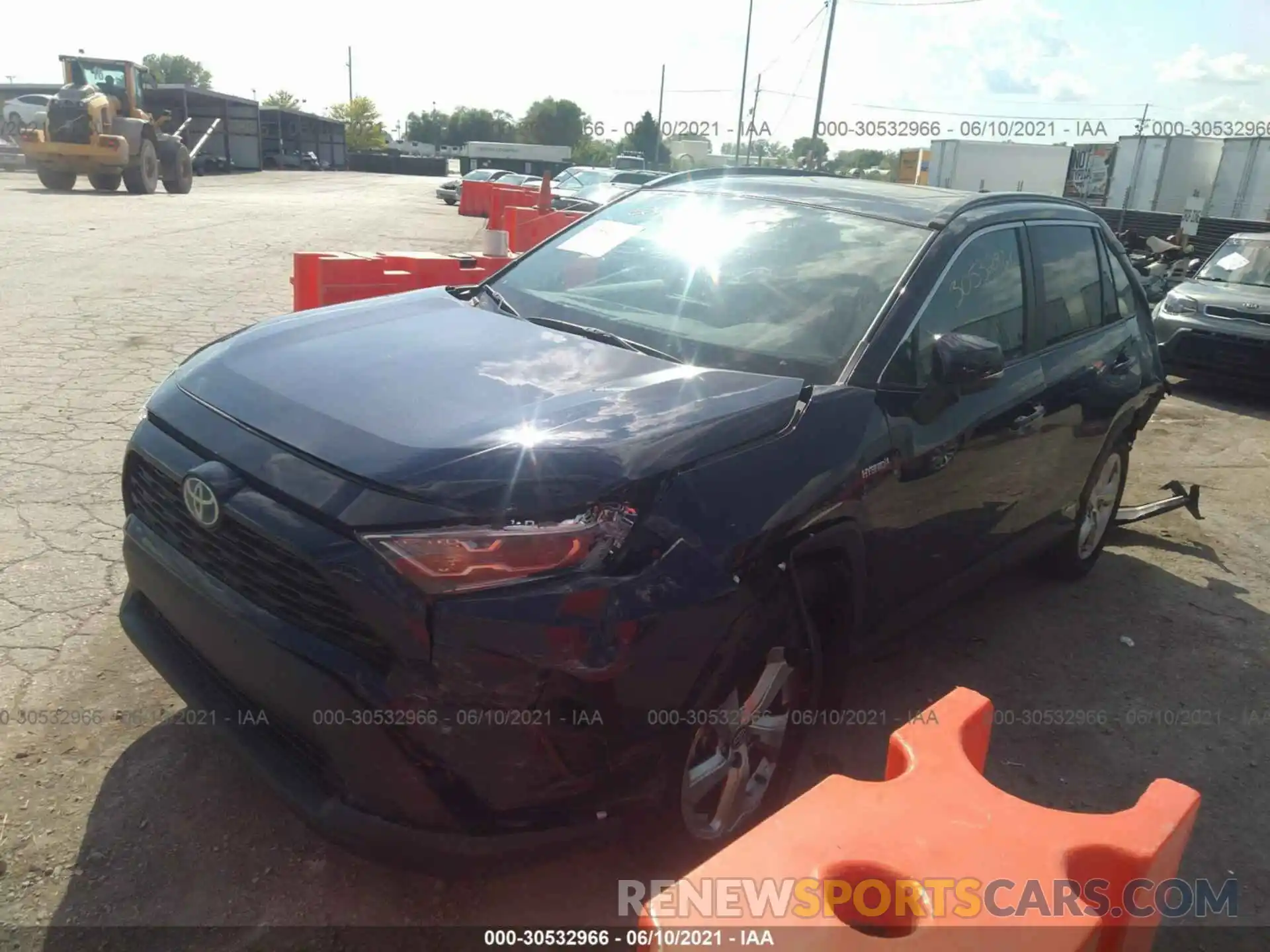 2 Photograph of a damaged car 4T3B6RFV2MU018466 TOYOTA RAV4 2021