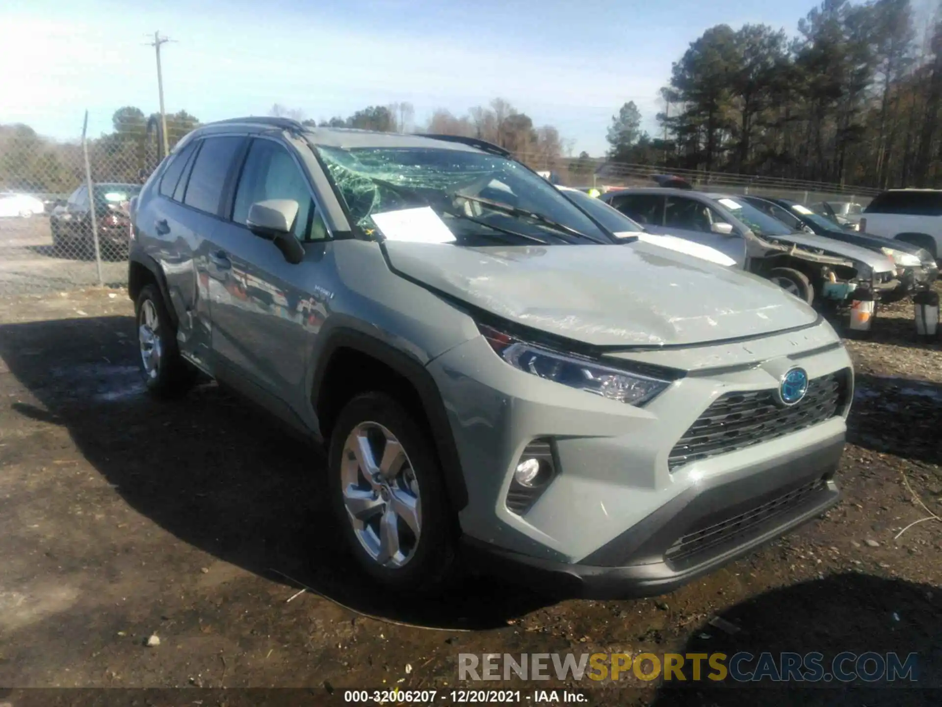 1 Photograph of a damaged car 4T3B6RFV2MU035252 TOYOTA RAV4 2021