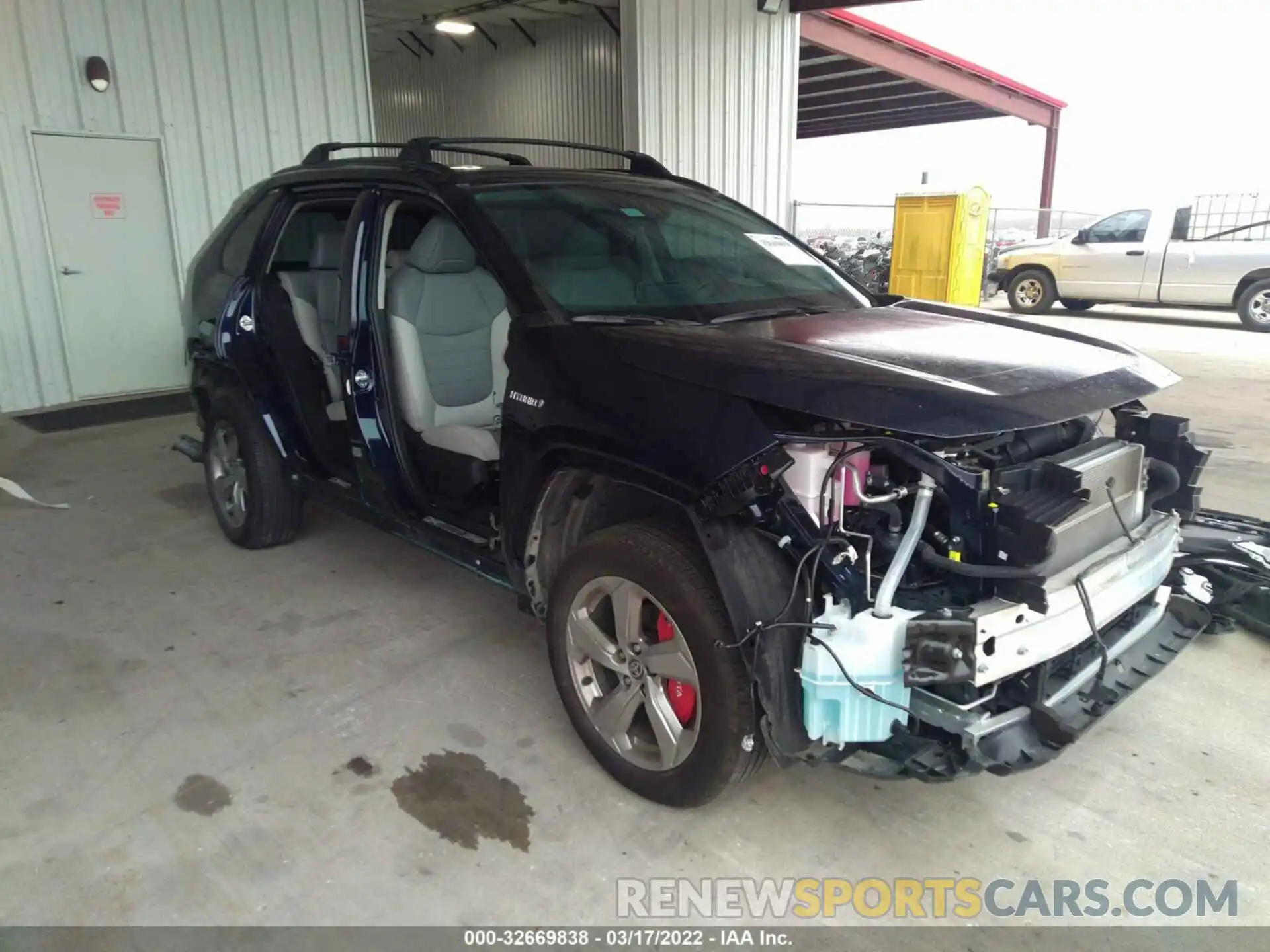 6 Photograph of a damaged car 4T3B6RFV2MU048566 TOYOTA RAV4 2021