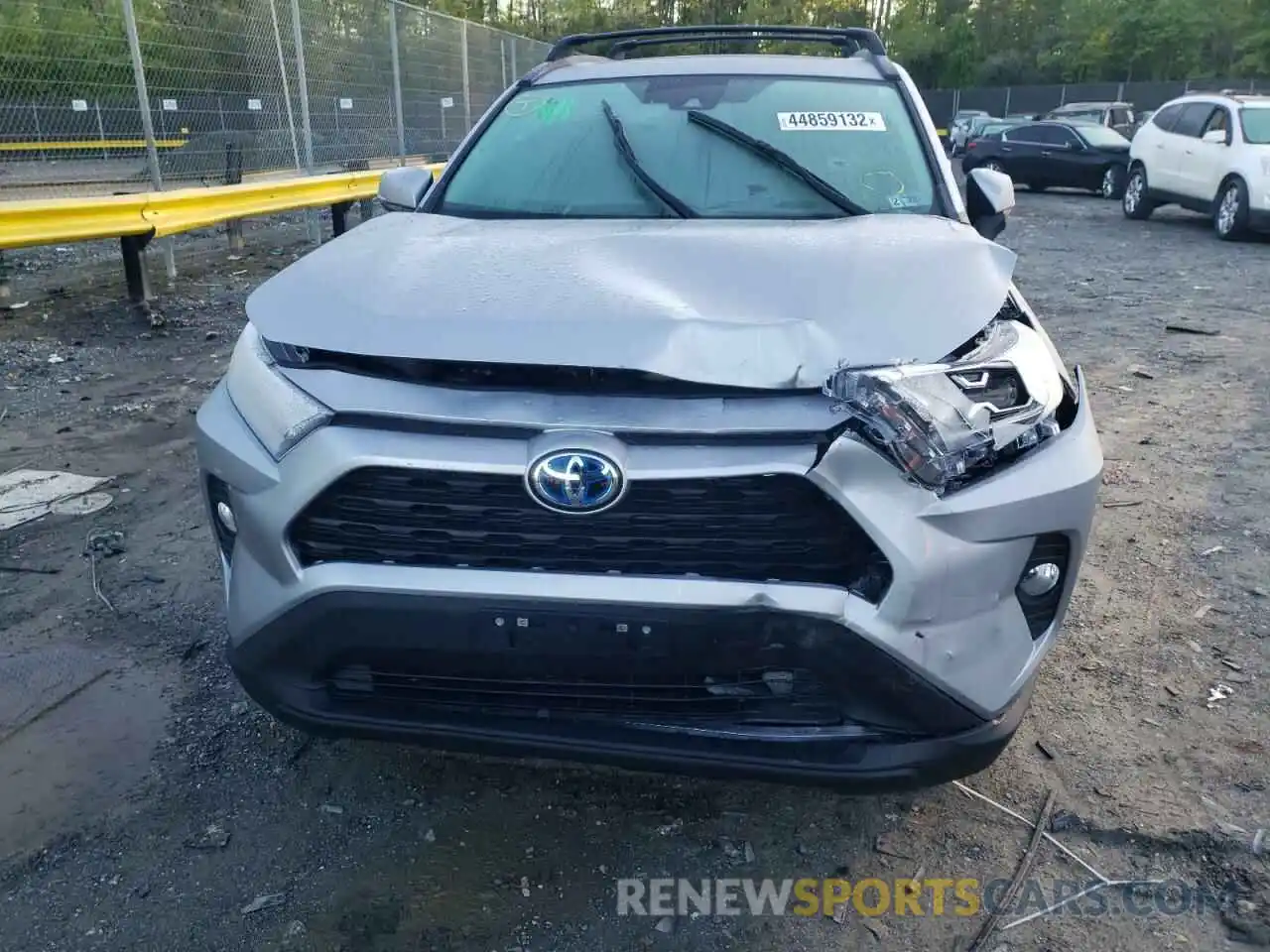 9 Photograph of a damaged car 4T3B6RFV4MU020428 TOYOTA RAV4 2021