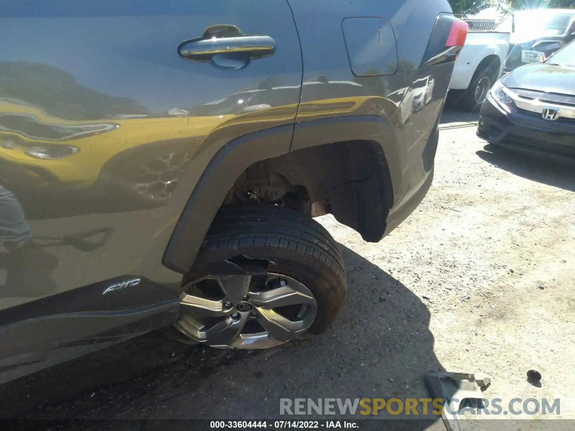 6 Photograph of a damaged car 4T3B6RFV4MU054854 TOYOTA RAV4 2021