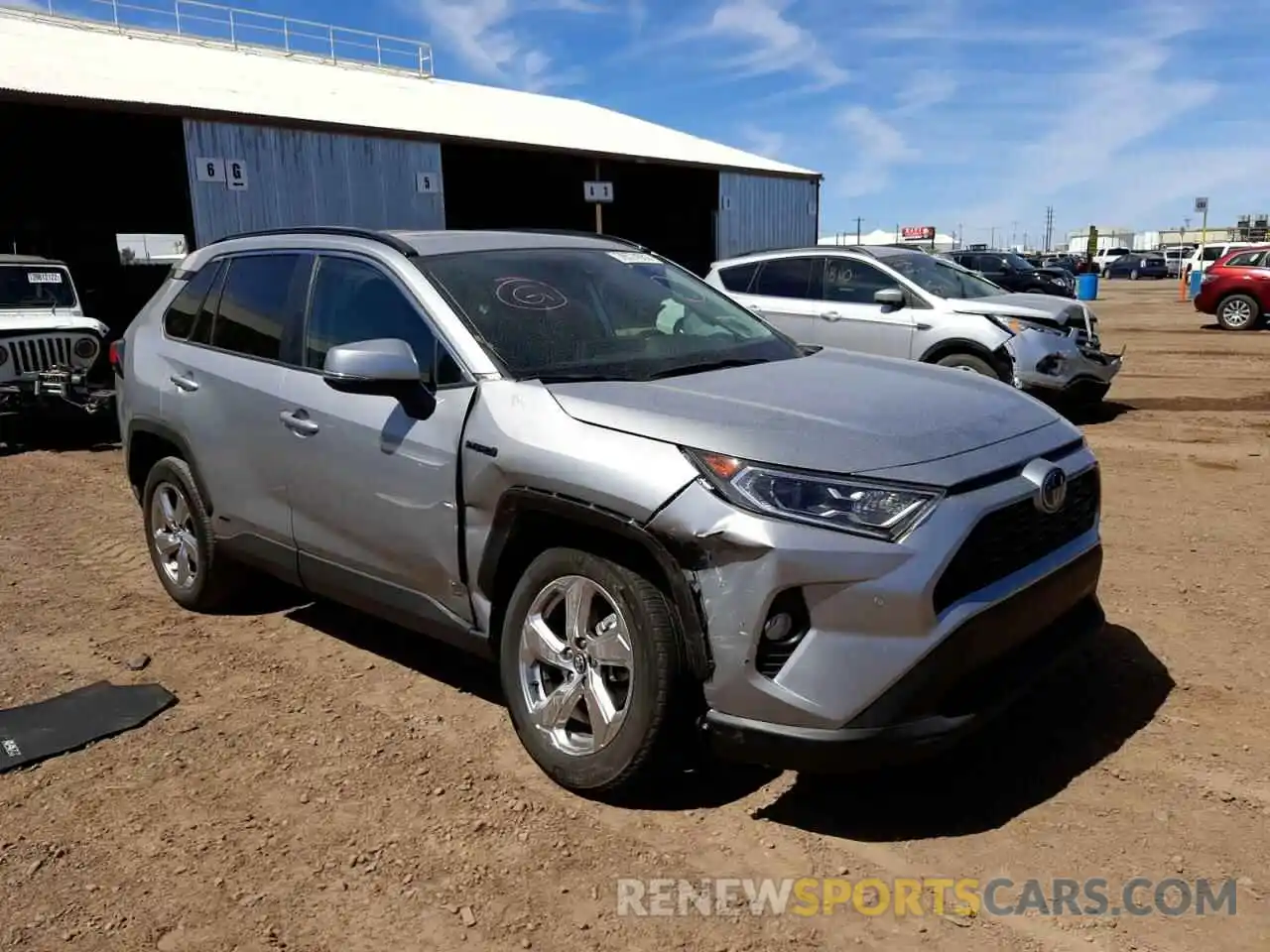 1 Photograph of a damaged car 4T3B6RFV5MU024567 TOYOTA RAV4 2021