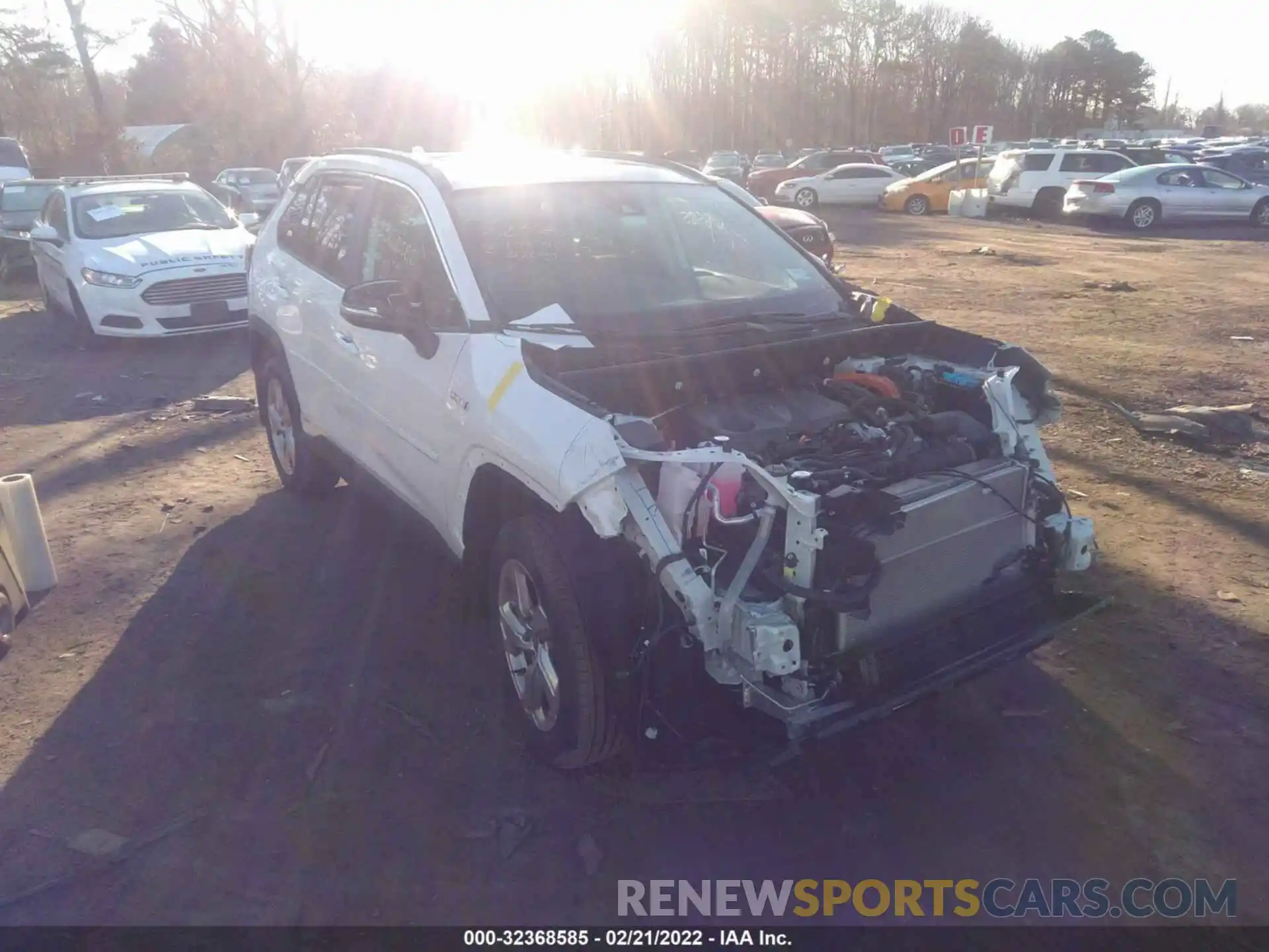 1 Photograph of a damaged car 4T3B6RFV5MU042812 TOYOTA RAV4 2021