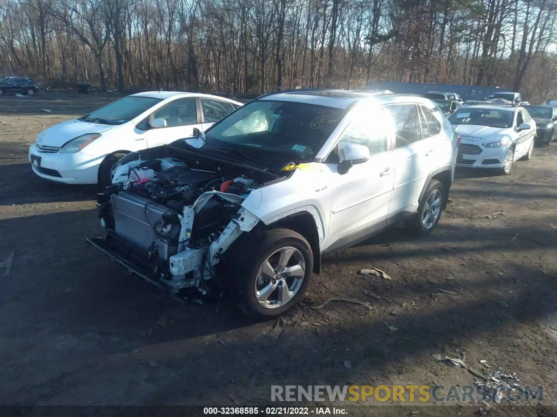 2 Photograph of a damaged car 4T3B6RFV5MU042812 TOYOTA RAV4 2021