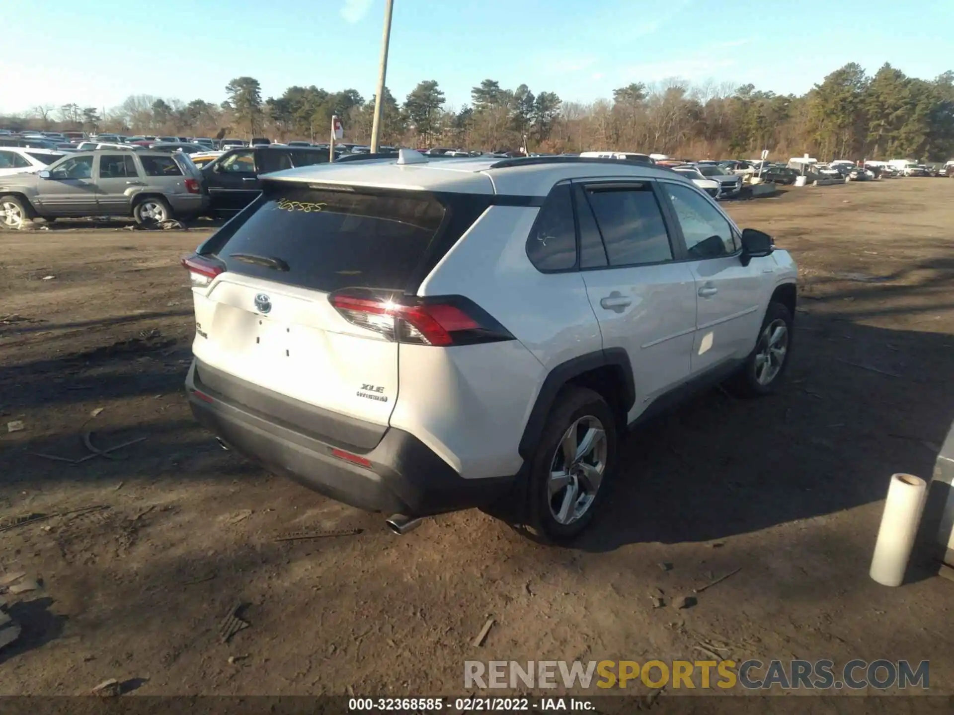 4 Photograph of a damaged car 4T3B6RFV5MU042812 TOYOTA RAV4 2021