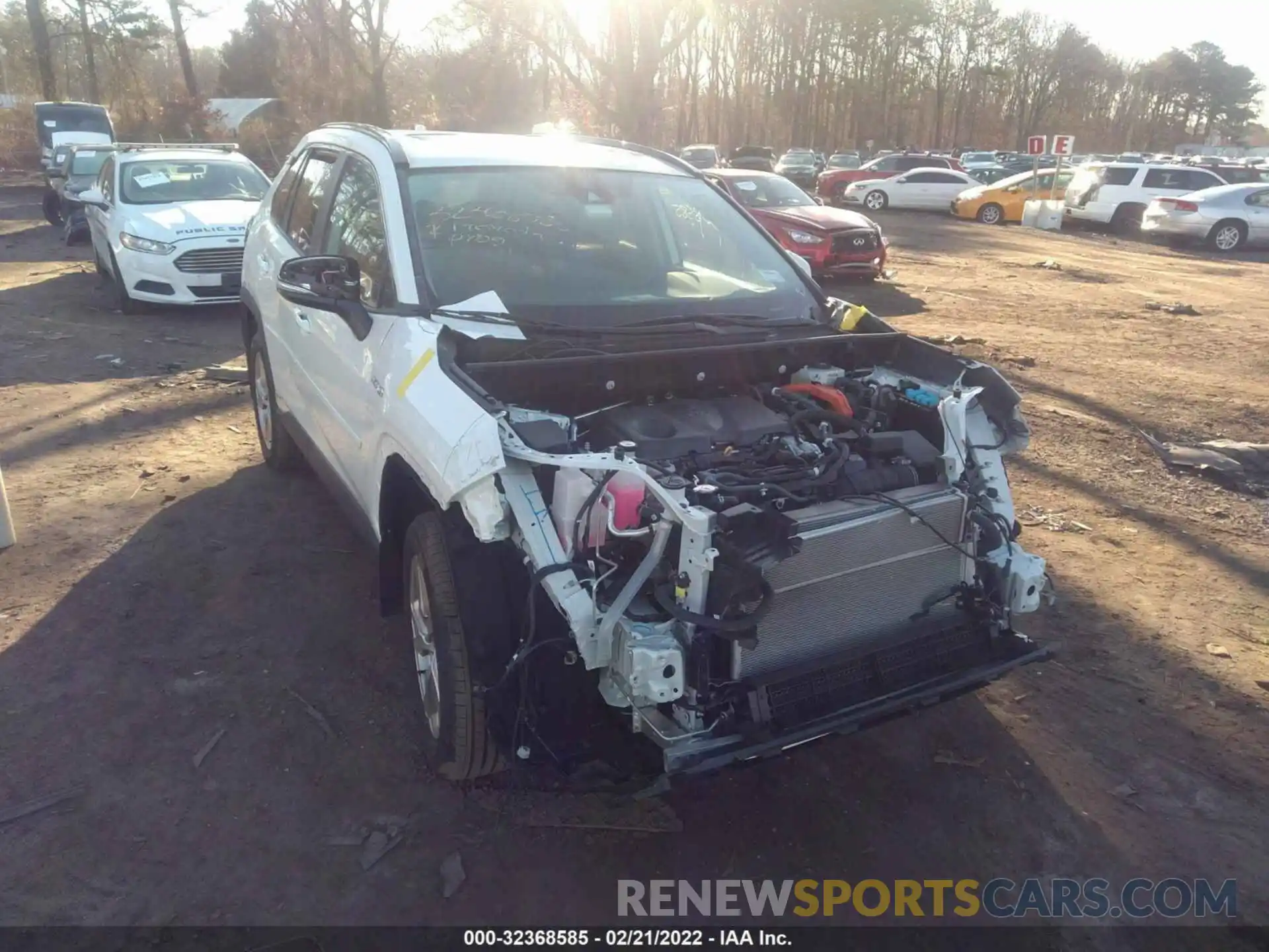 6 Photograph of a damaged car 4T3B6RFV5MU042812 TOYOTA RAV4 2021