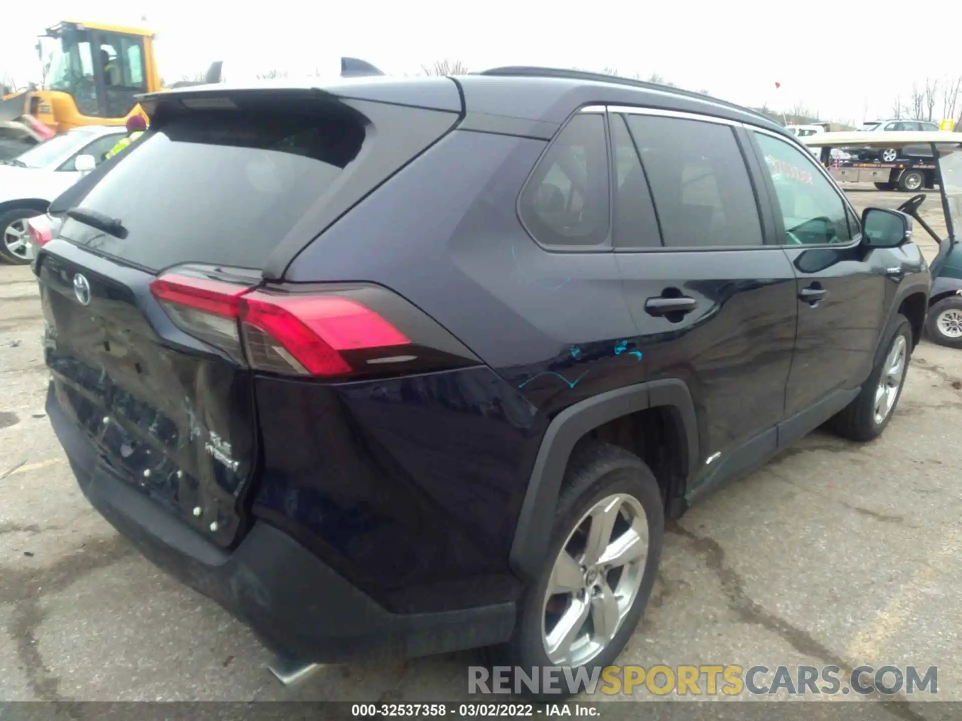 4 Фотография поврежденного автомобиля 4T3B6RFV5MU043555 TOYOTA RAV4 2021