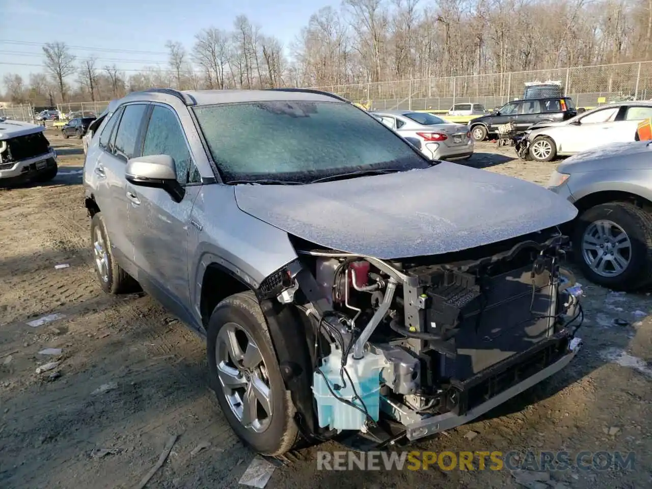 1 Photograph of a damaged car 4T3B6RFV6MU041037 TOYOTA RAV4 2021