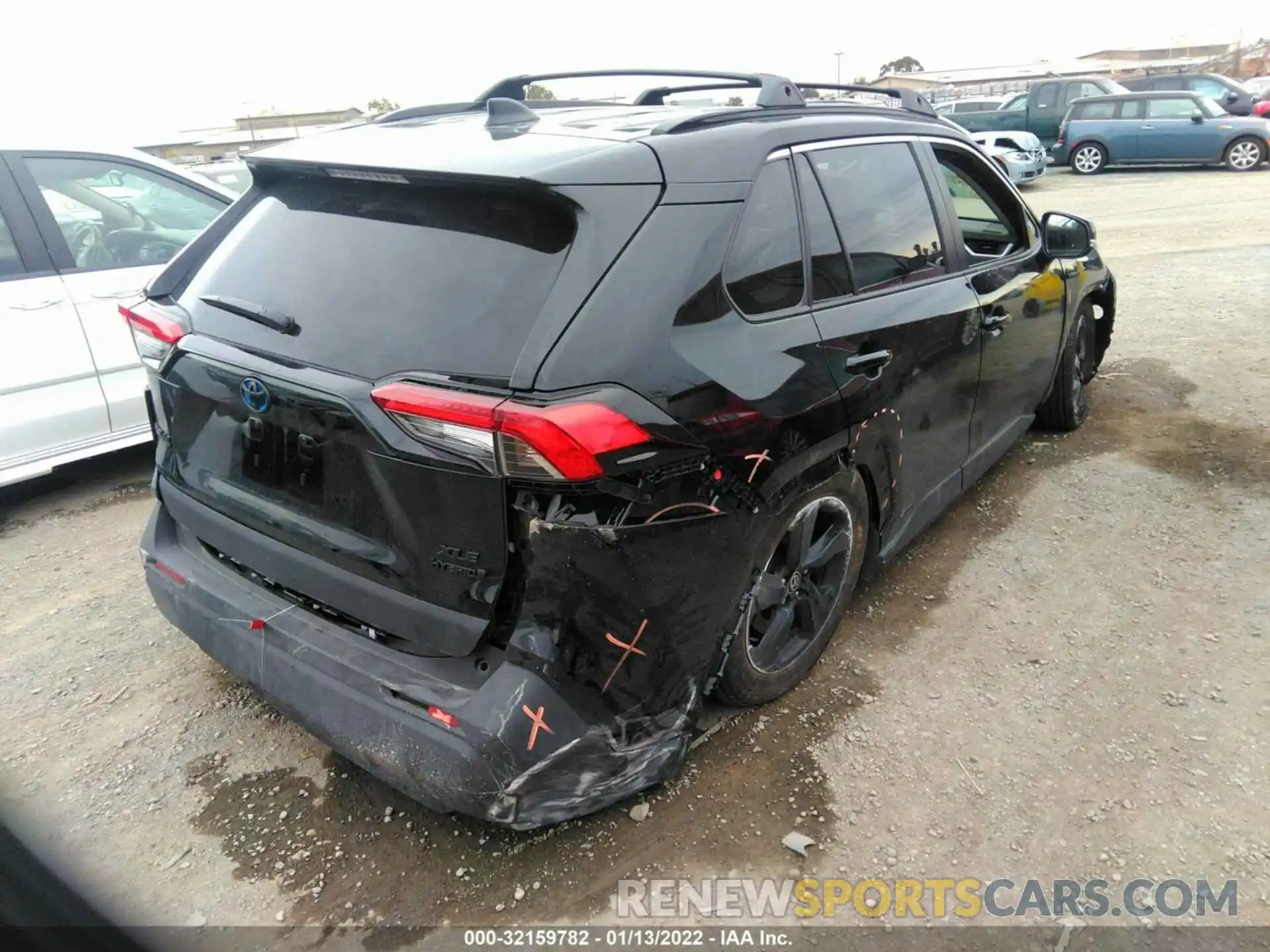 4 Photograph of a damaged car 4T3B6RFV6MU051440 TOYOTA RAV4 2021