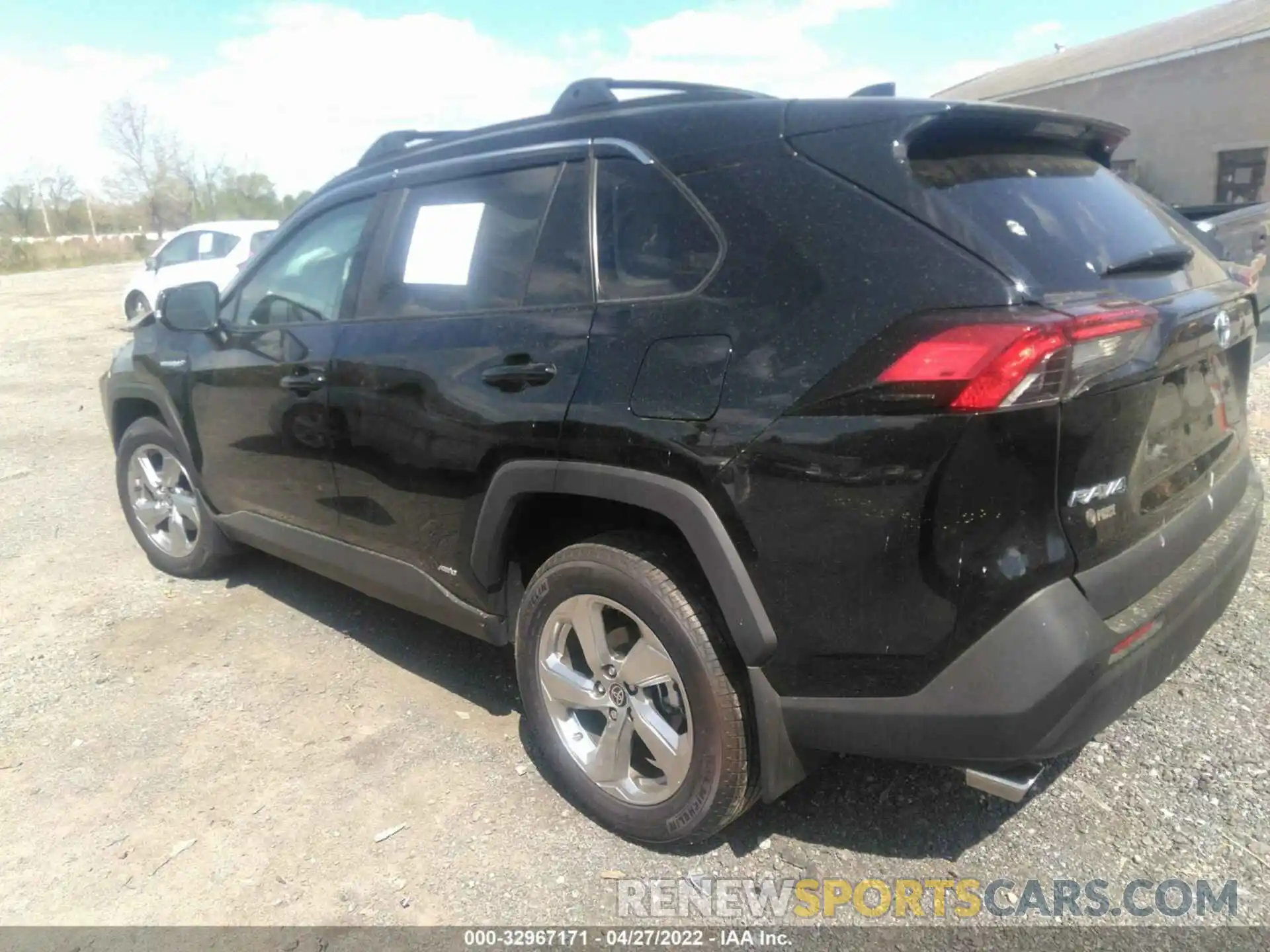 3 Photograph of a damaged car 4T3B6RFV6MU055830 TOYOTA RAV4 2021