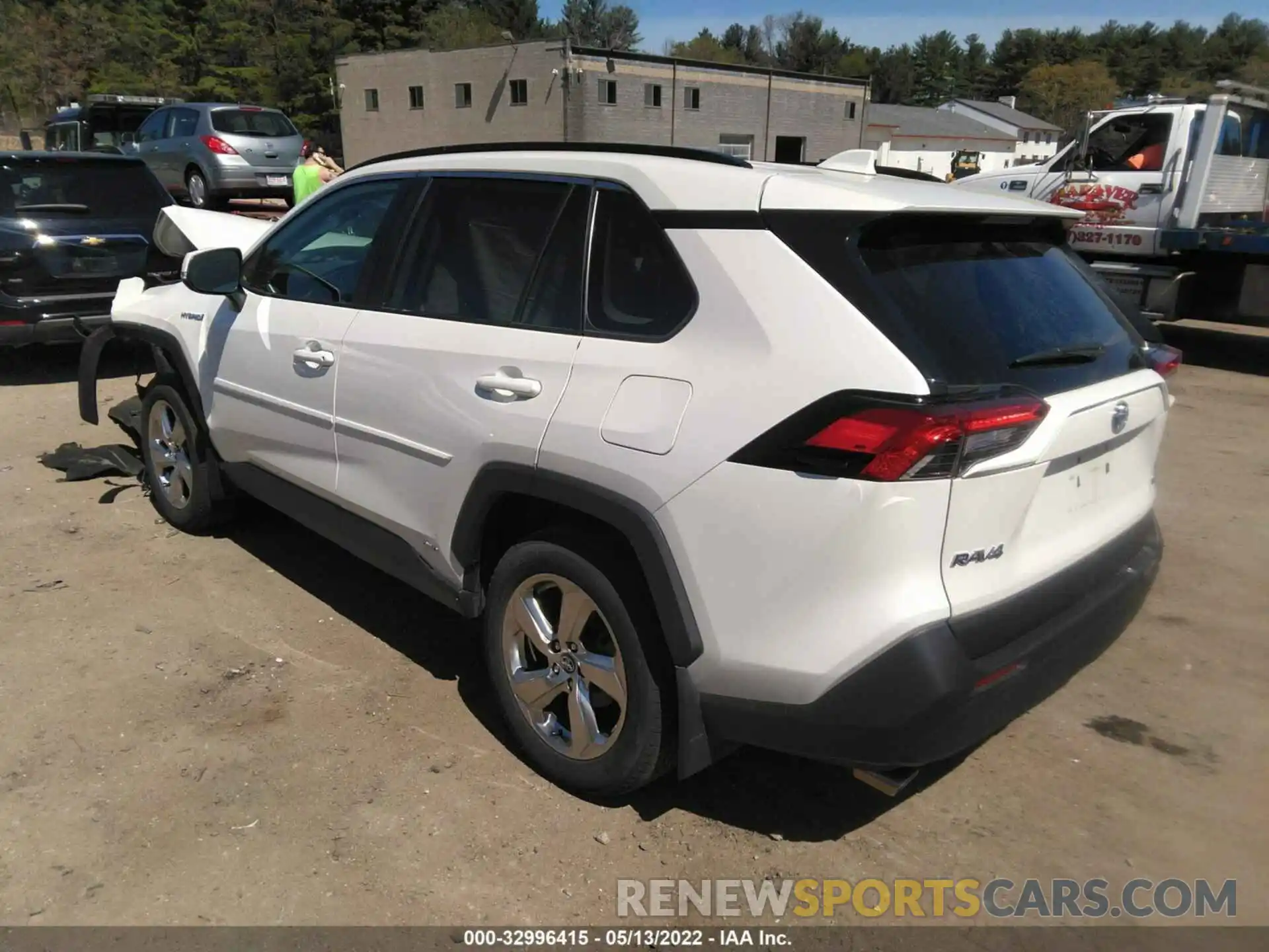 3 Photograph of a damaged car 4T3B6RFV7MU026515 TOYOTA RAV4 2021