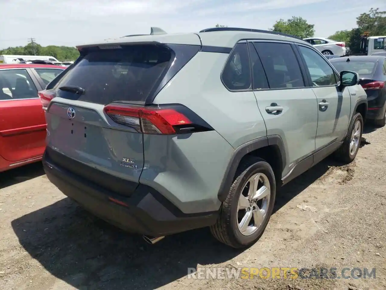 4 Photograph of a damaged car 4T3B6RFV7MU029382 TOYOTA RAV4 2021