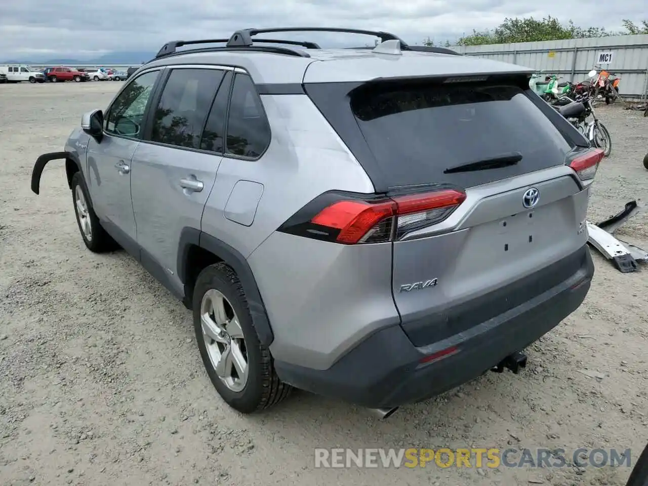 3 Photograph of a damaged car 4T3B6RFV8MU017127 TOYOTA RAV4 2021