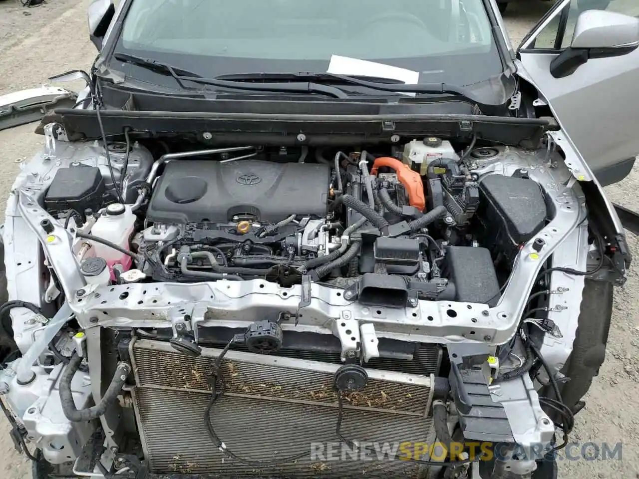 7 Photograph of a damaged car 4T3B6RFV8MU017127 TOYOTA RAV4 2021