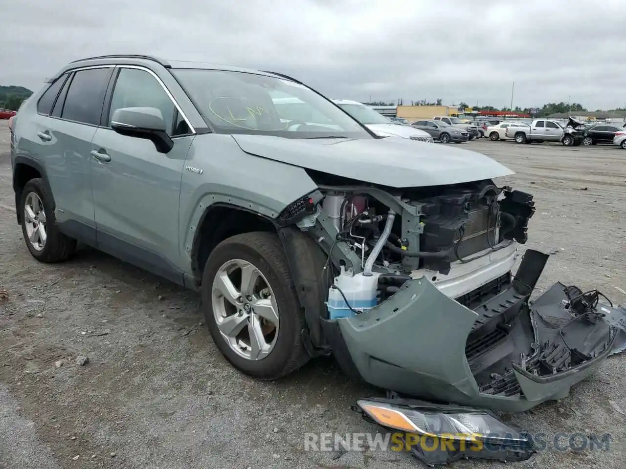 1 Photograph of a damaged car 4T3B6RFV8MU018164 TOYOTA RAV4 2021