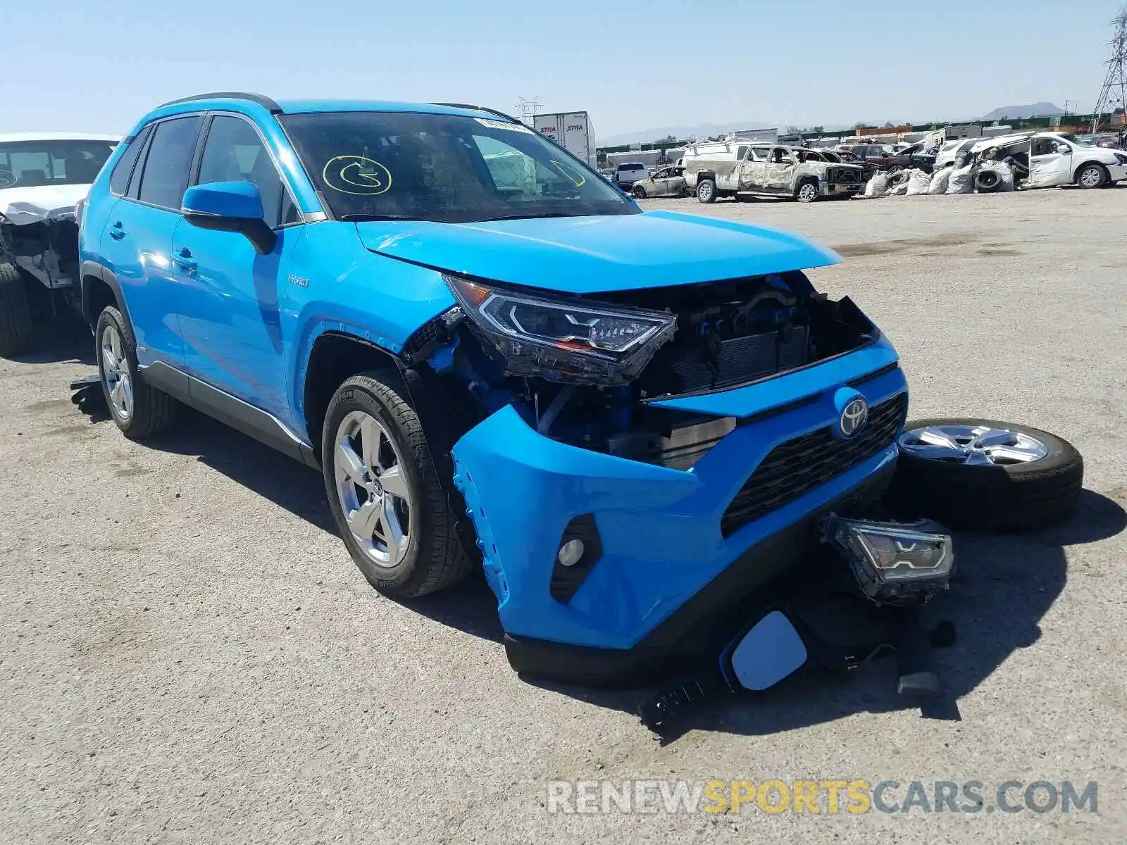 1 Photograph of a damaged car 4T3B6RFV8MU021856 TOYOTA RAV4 2021