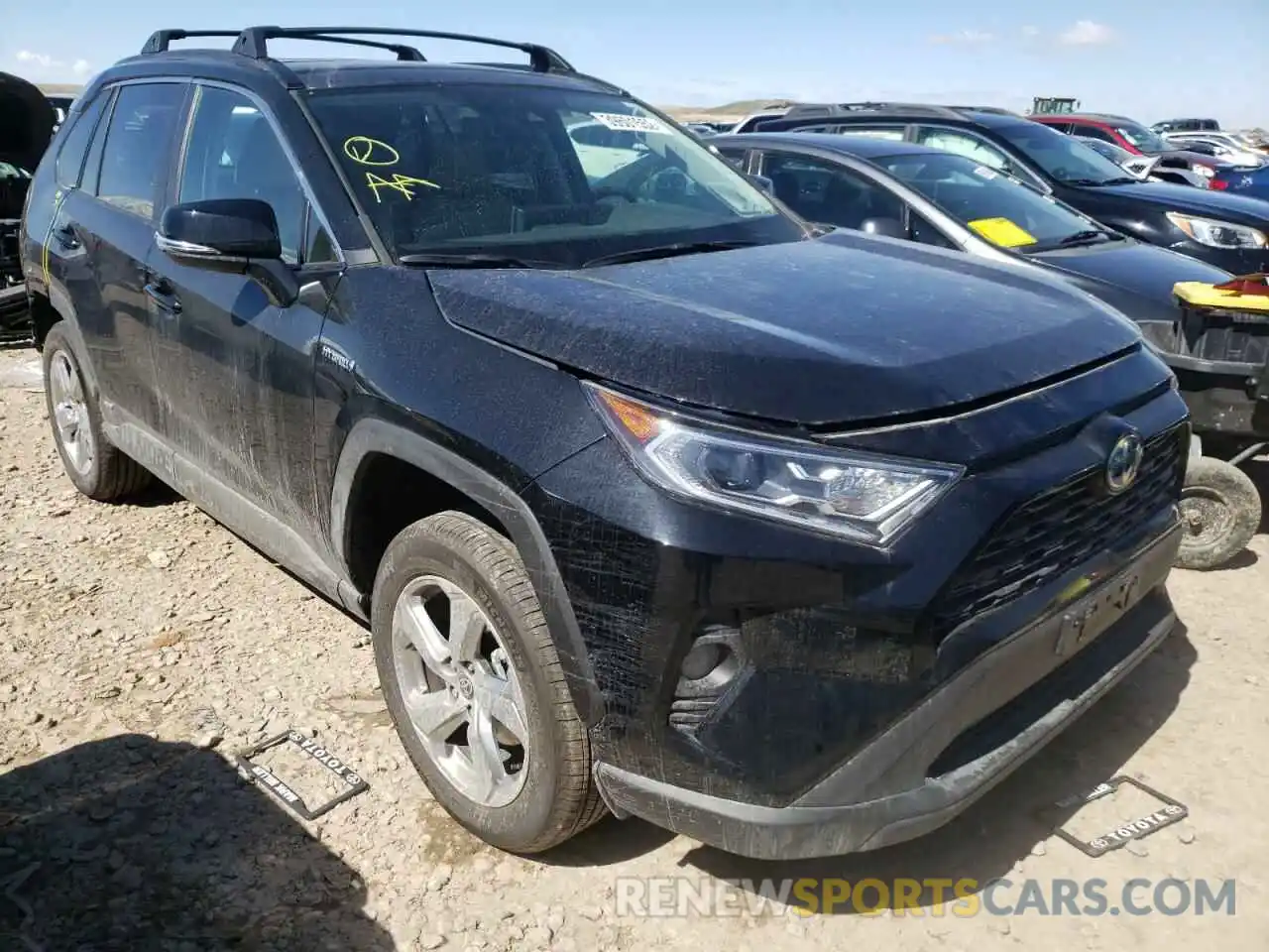 1 Photograph of a damaged car 4T3B6RFV8MU059099 TOYOTA RAV4 2021