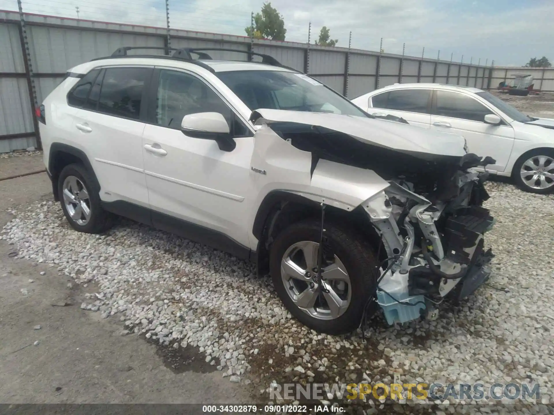 1 Photograph of a damaged car 4T3B6RFV8MU064030 TOYOTA RAV4 2021